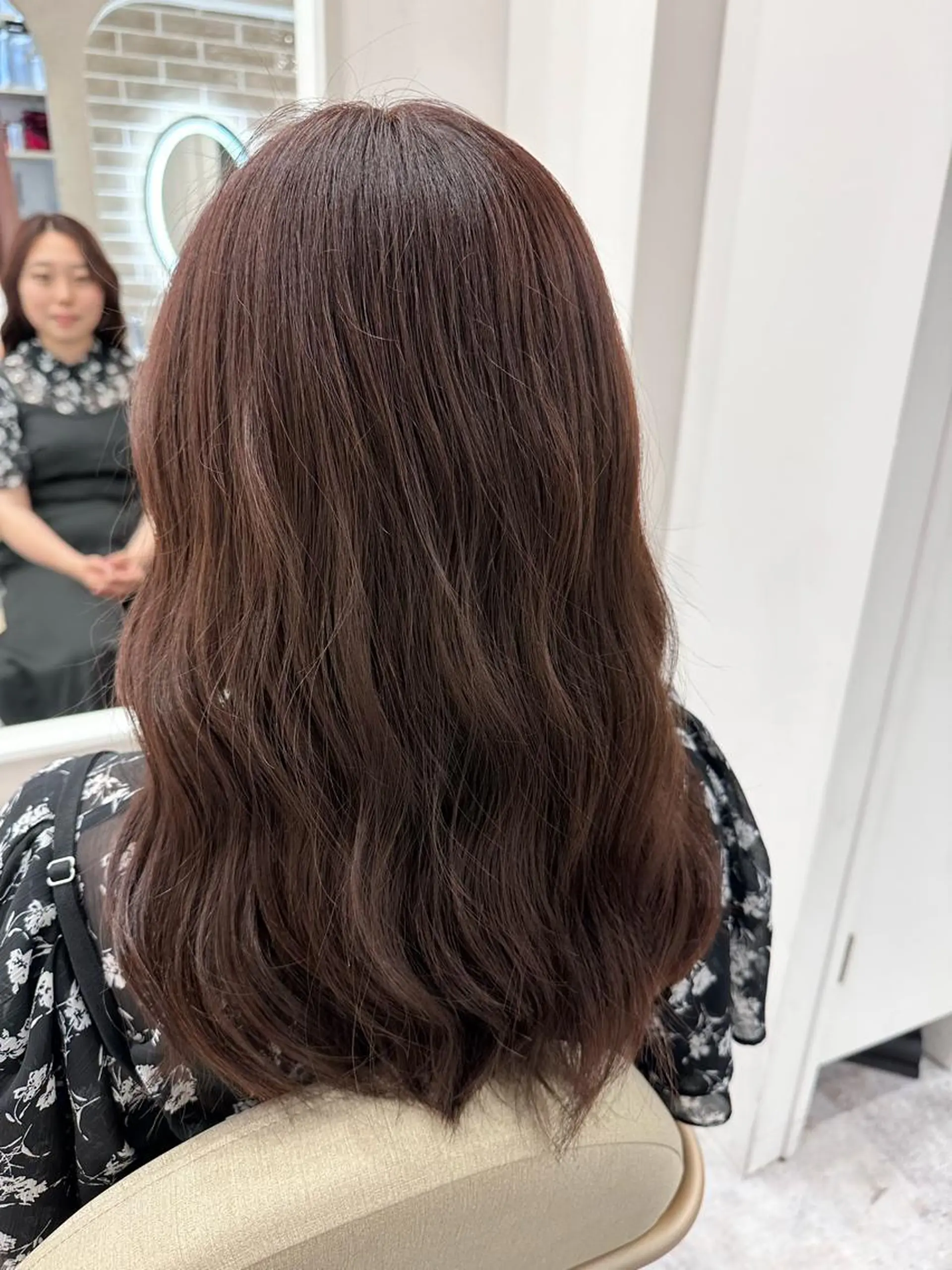 ロング カラー ラベンダーカラー ボブ、レイヤー、 ハイトーン、古淵のヘアスタイル