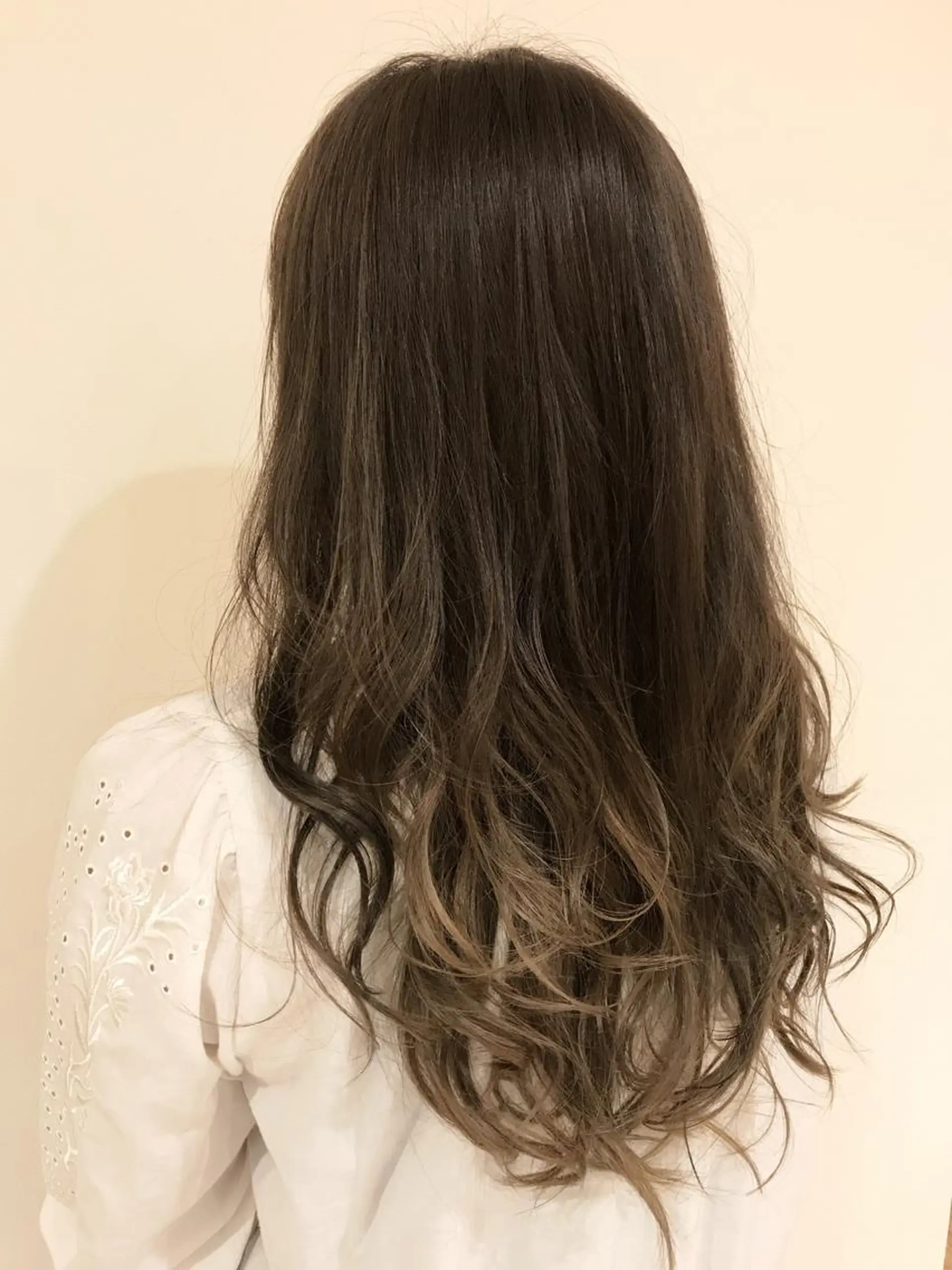 セミロング カラー ヘアカラー ハイライト/髪質改善 ✂️十河祐輝のヘアスタイル