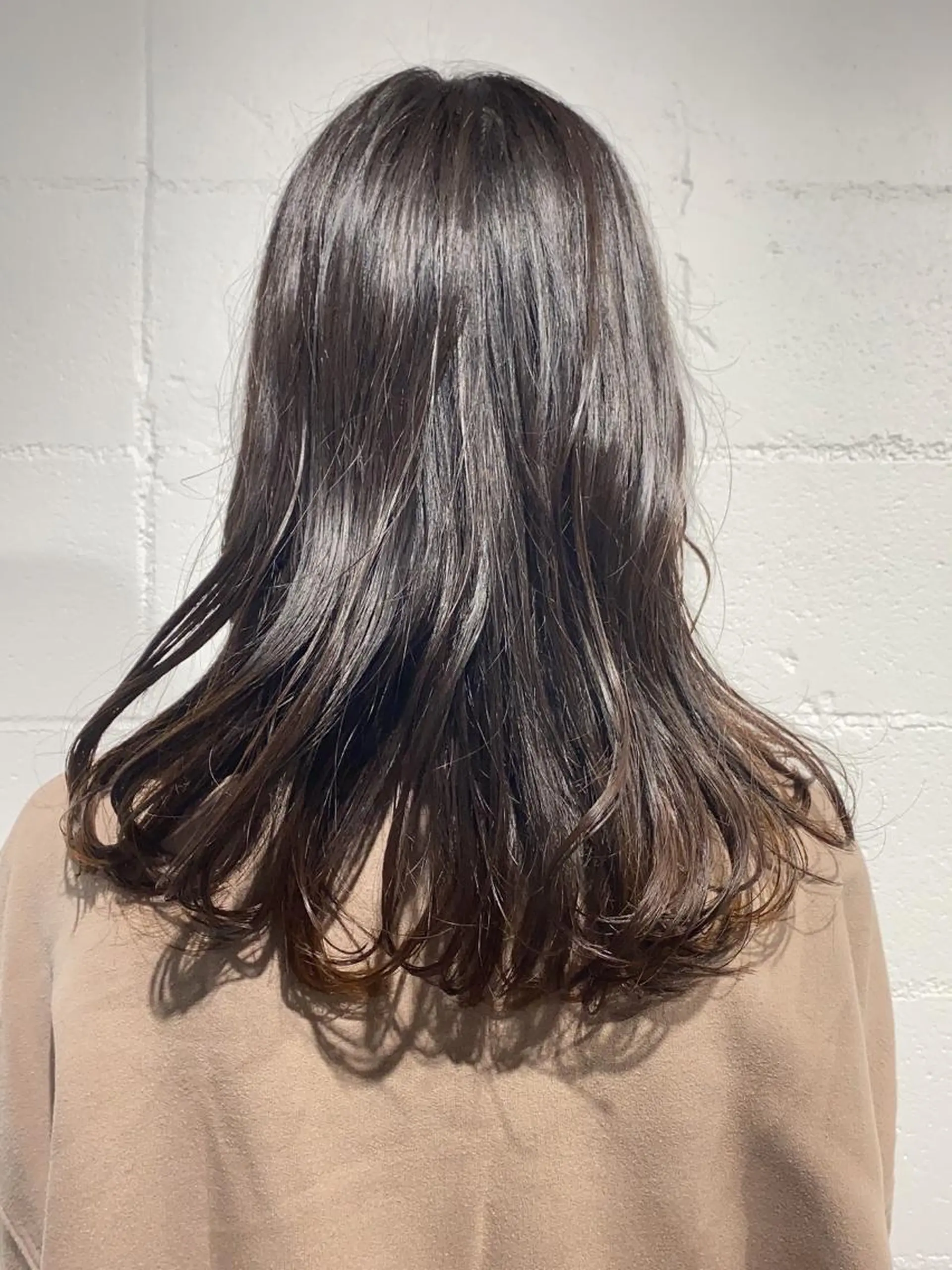 セミロング ショート･ウルフ✂︎ 安住有咲子のヘアスタイル