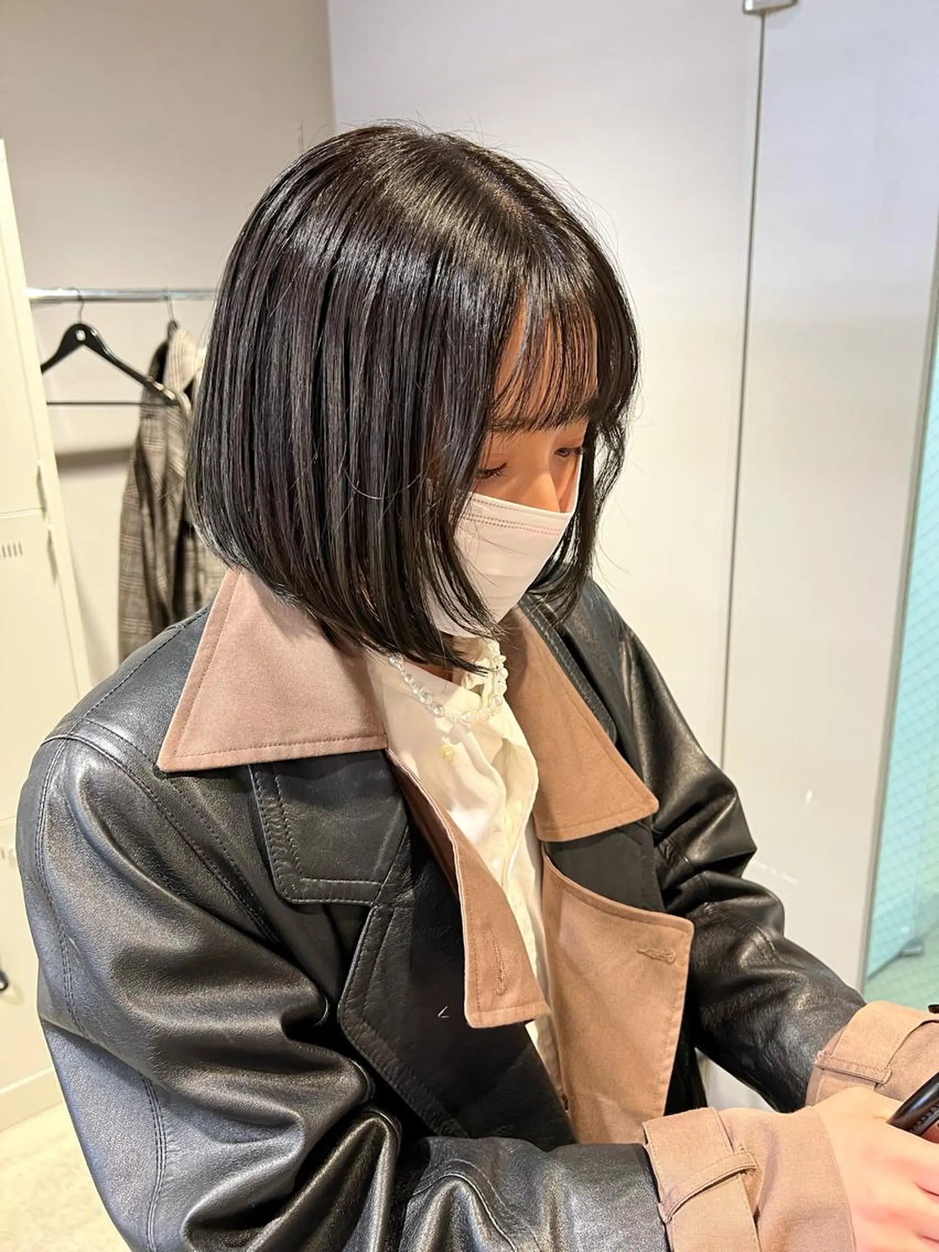ミディアム カラー 韓国レイヤー ハッシュカットのヘアスタイル
