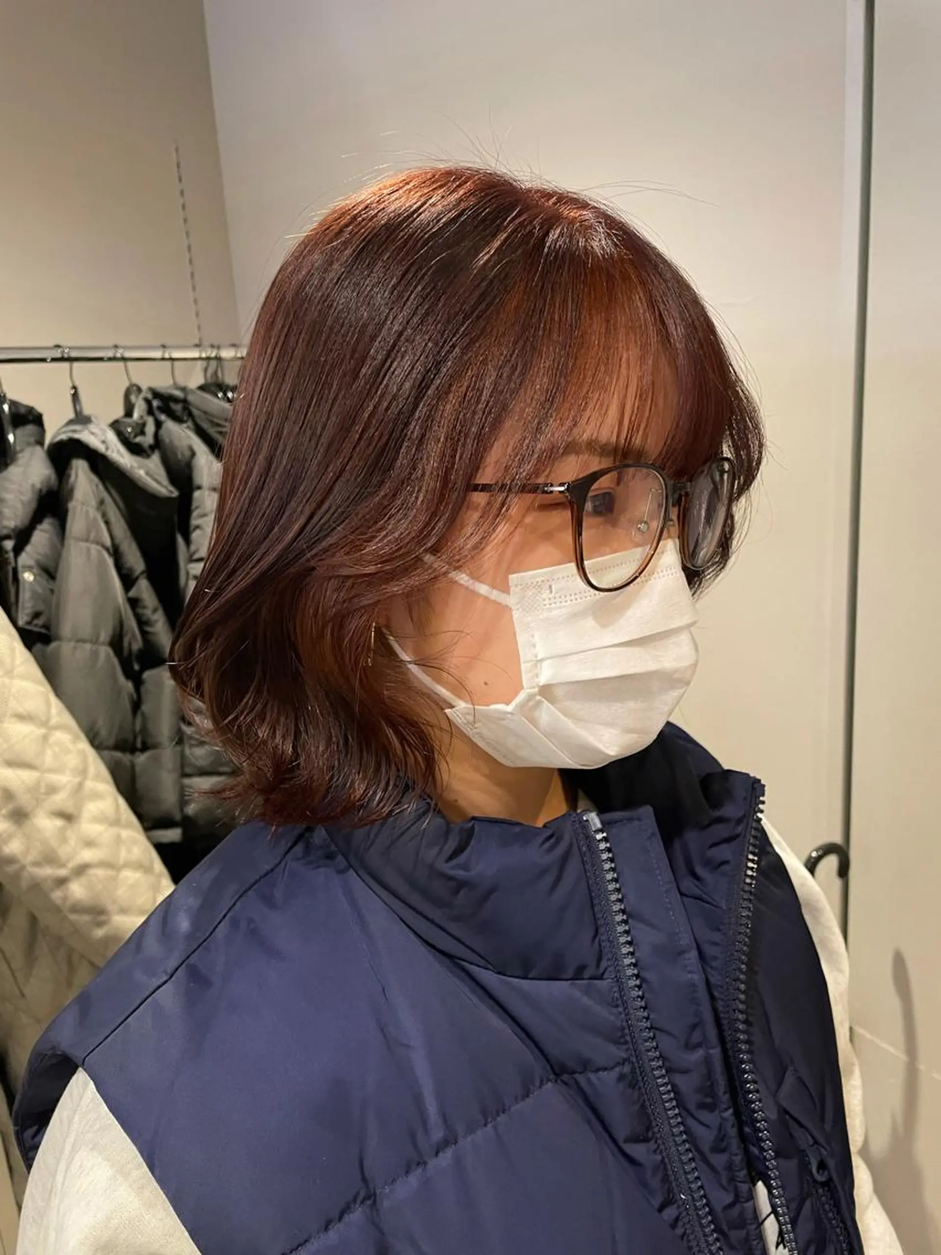 セミロング カラー 韓国レイヤー ハッシュカットのヘアスタイル
