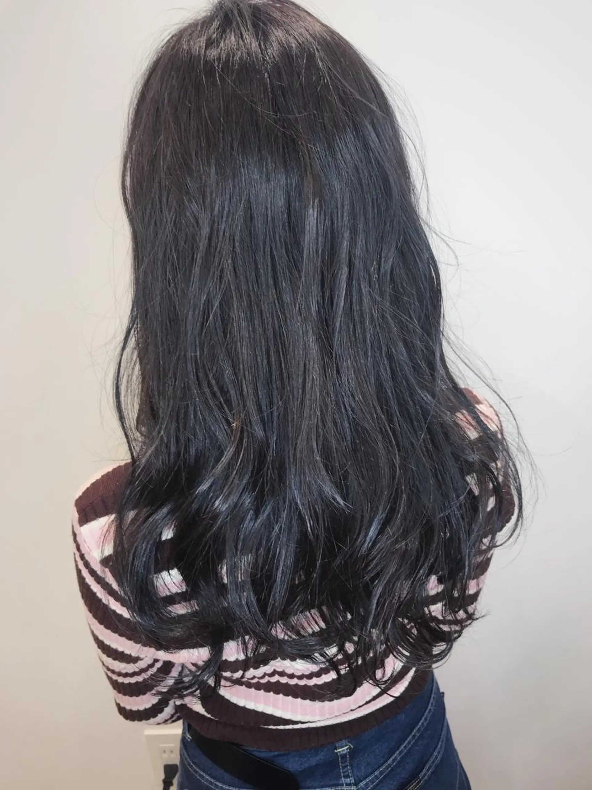 カラー シルバー カット ヘアカラー トリートメント Le'a渋谷所属・インナーエクステ渋谷 🦋KAJIのヘアスタイル