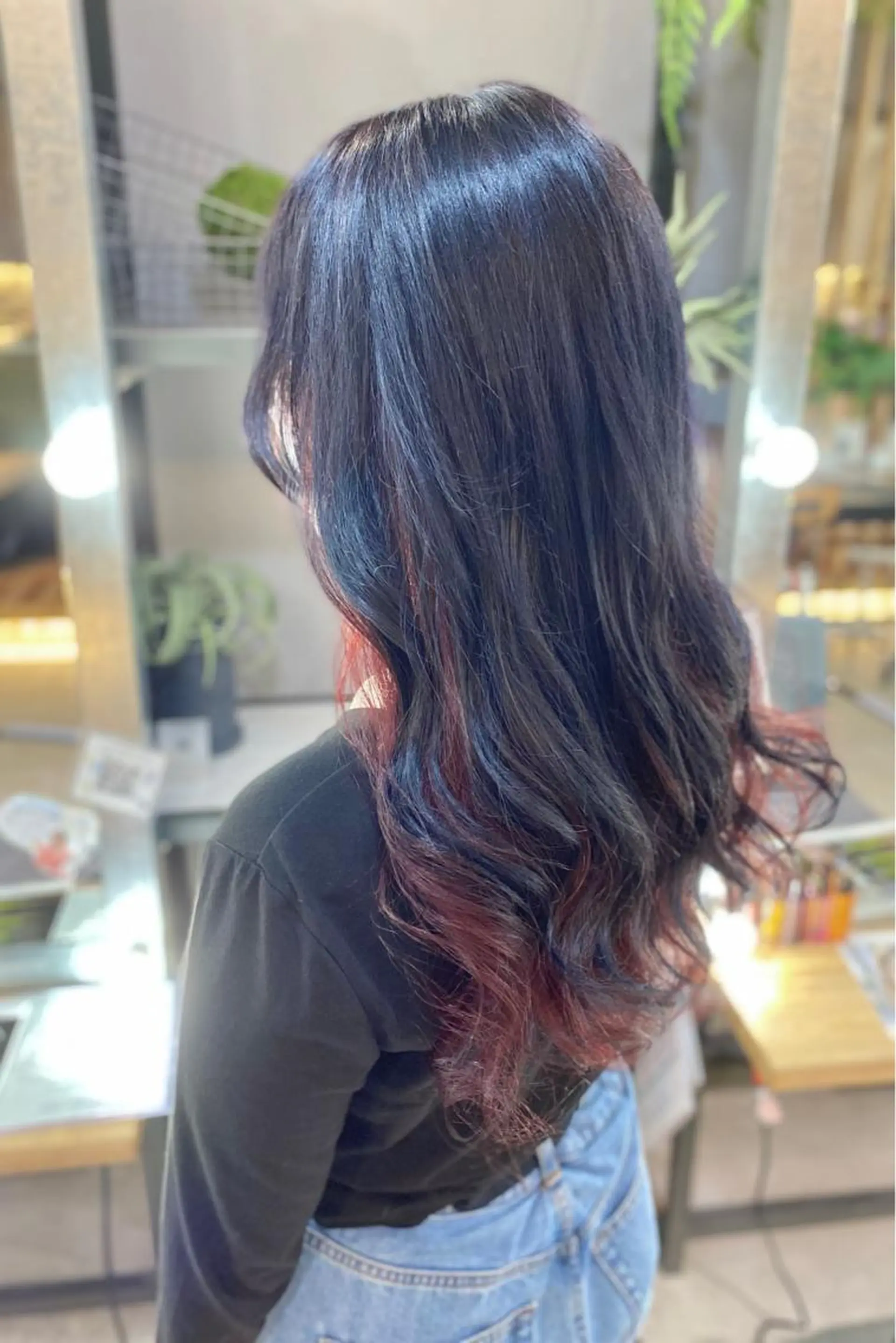 ロング カラー 菊地 紗矢のヘアスタイル