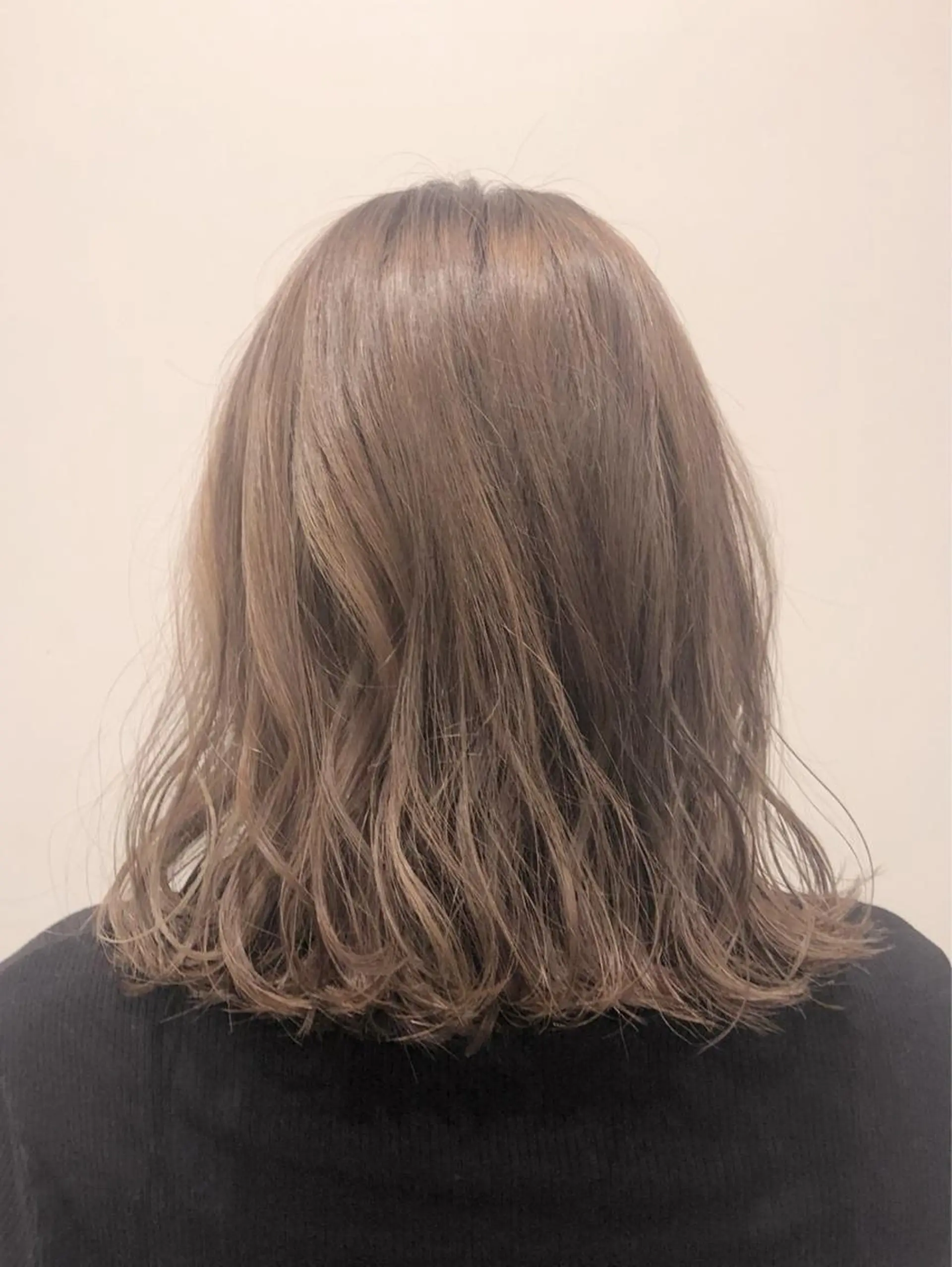 カラー 🌈Agu hair 副店長/岩渕蓮のヘアスタイル