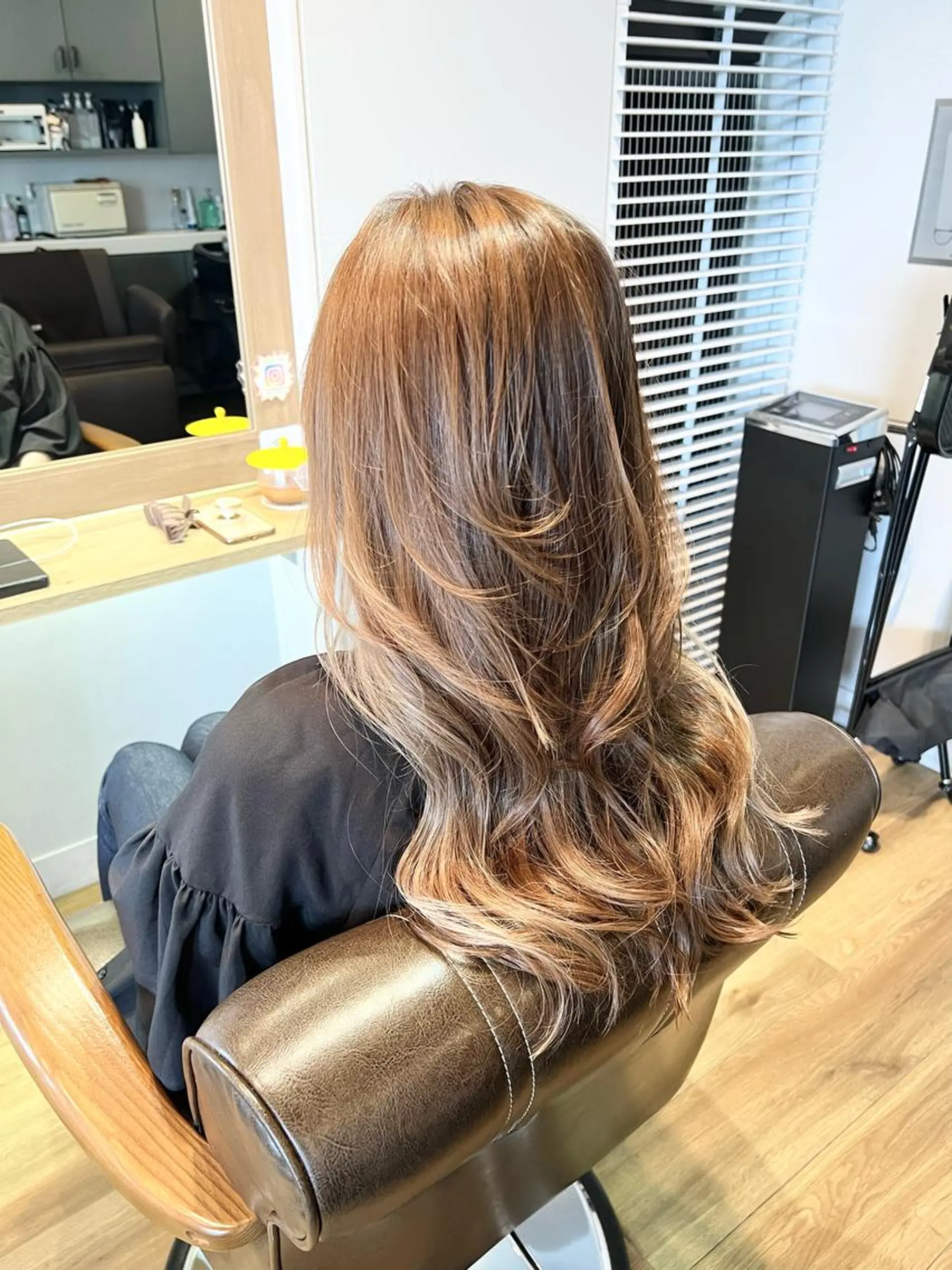 ロング カラー ベージュカラー グレージュ 堀 望美のヘアスタイル