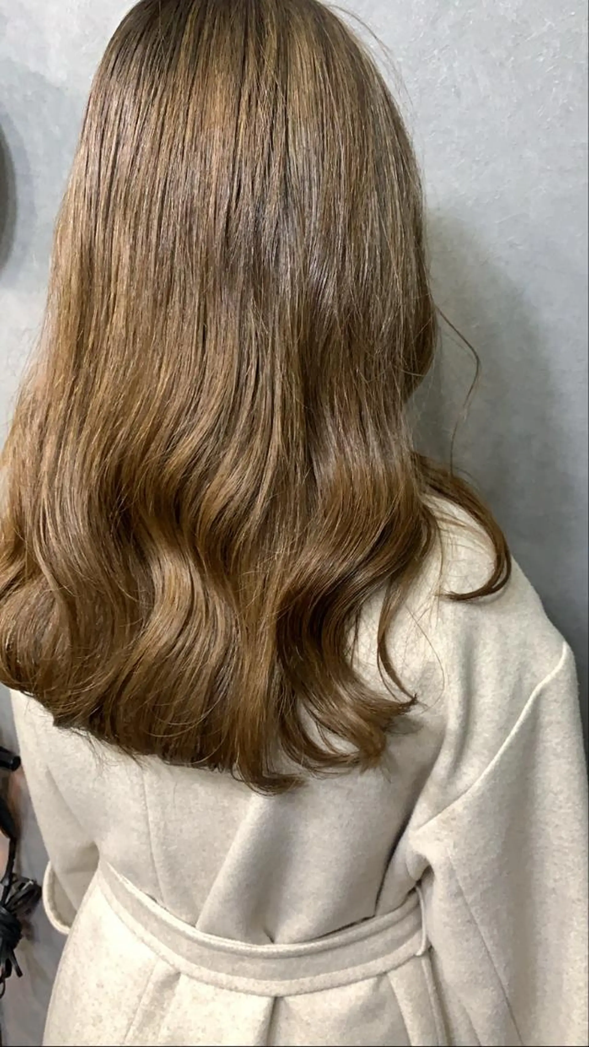 ロング カラー chouette/ 根本優希のヘアスタイル