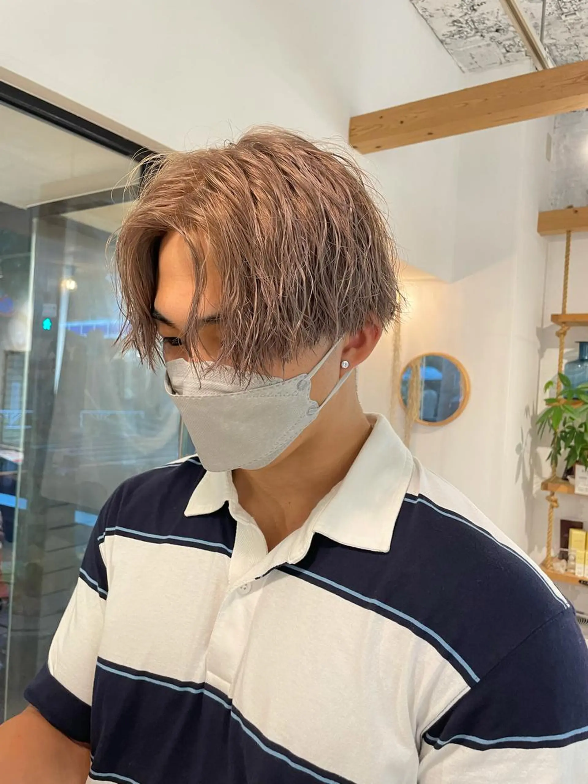 ミディアム 渋谷 ミモザワークス タニグチヨシユキのヘアスタイル