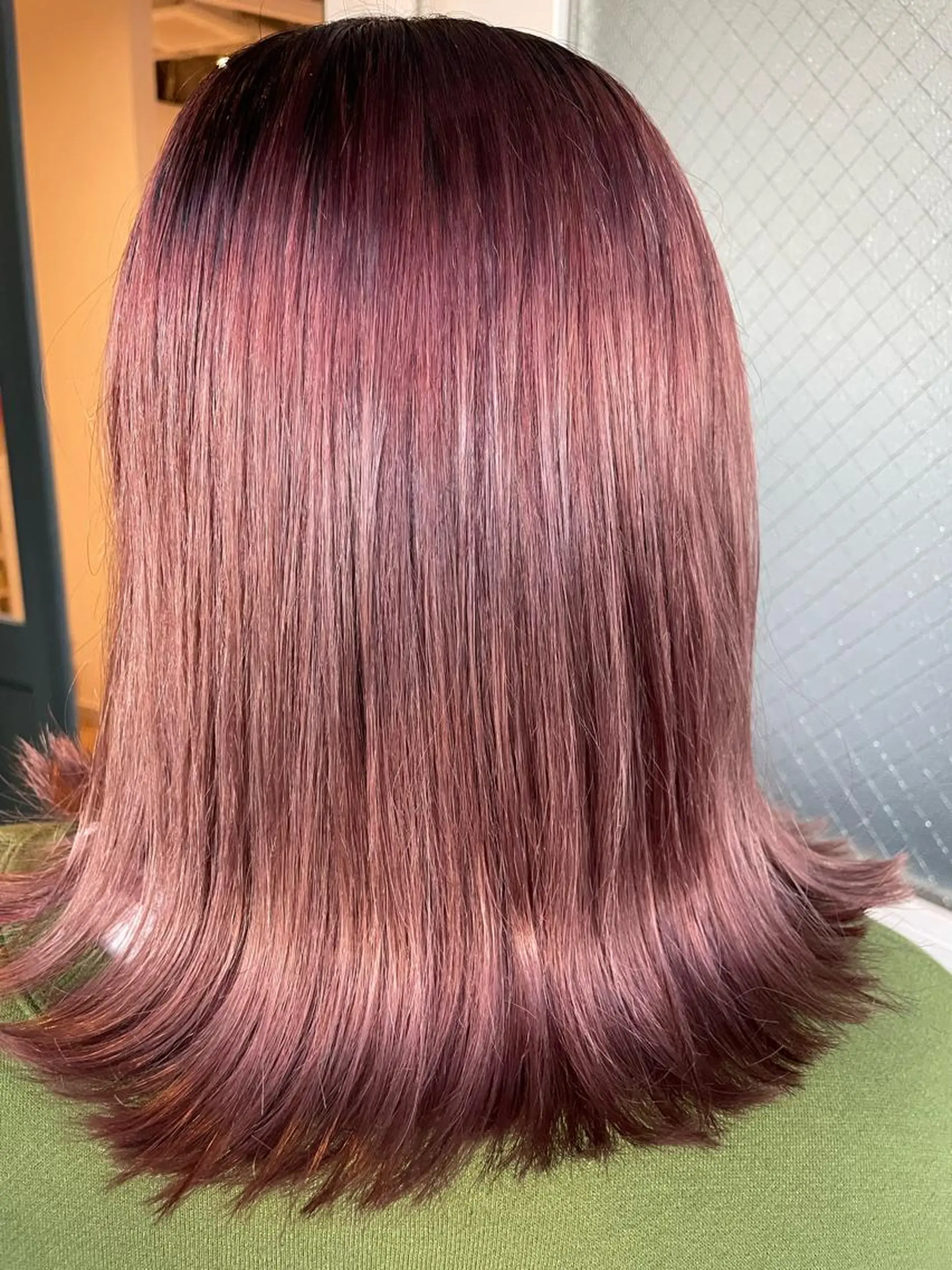 セミロング カラー ピンクカラー なつき/艶ピンク/ girly hairのヘアスタイル