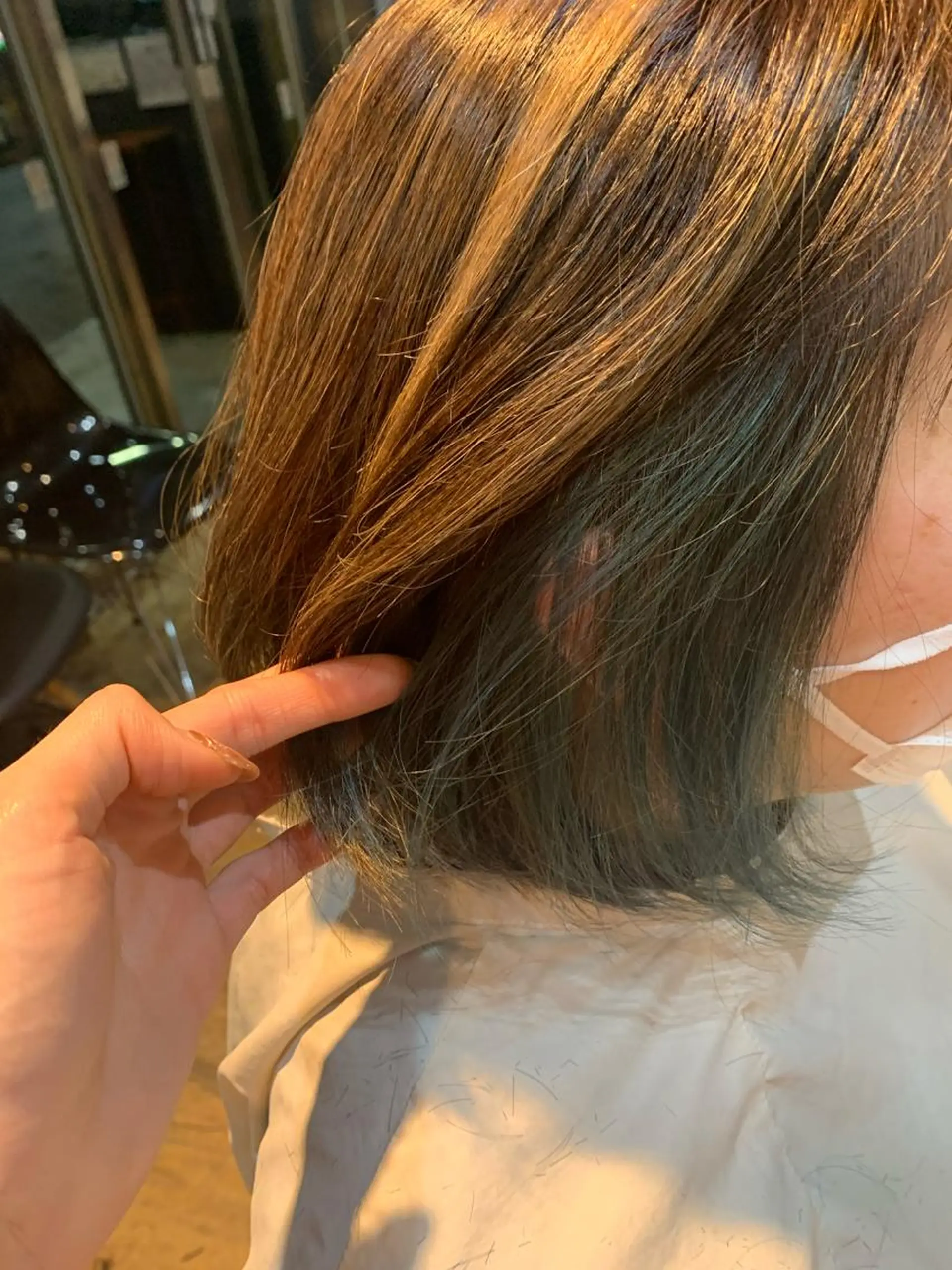 ミディアム ルネ所属・切りっぱなしボブ グレージュ/福田梢のヘアスタイル