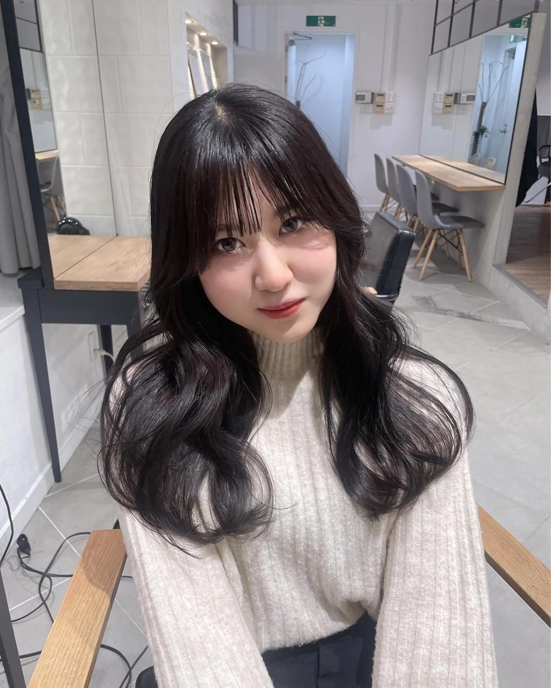 セミロング カラー オルチャンヘア HIBIKI/原宿 ハッシュカット🪄のヘアスタイル