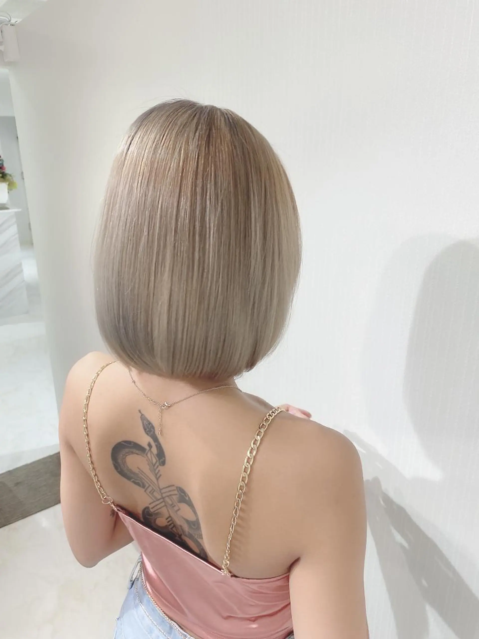 ショート 【Diar】オーナー アキヨシケンタのヘアスタイル