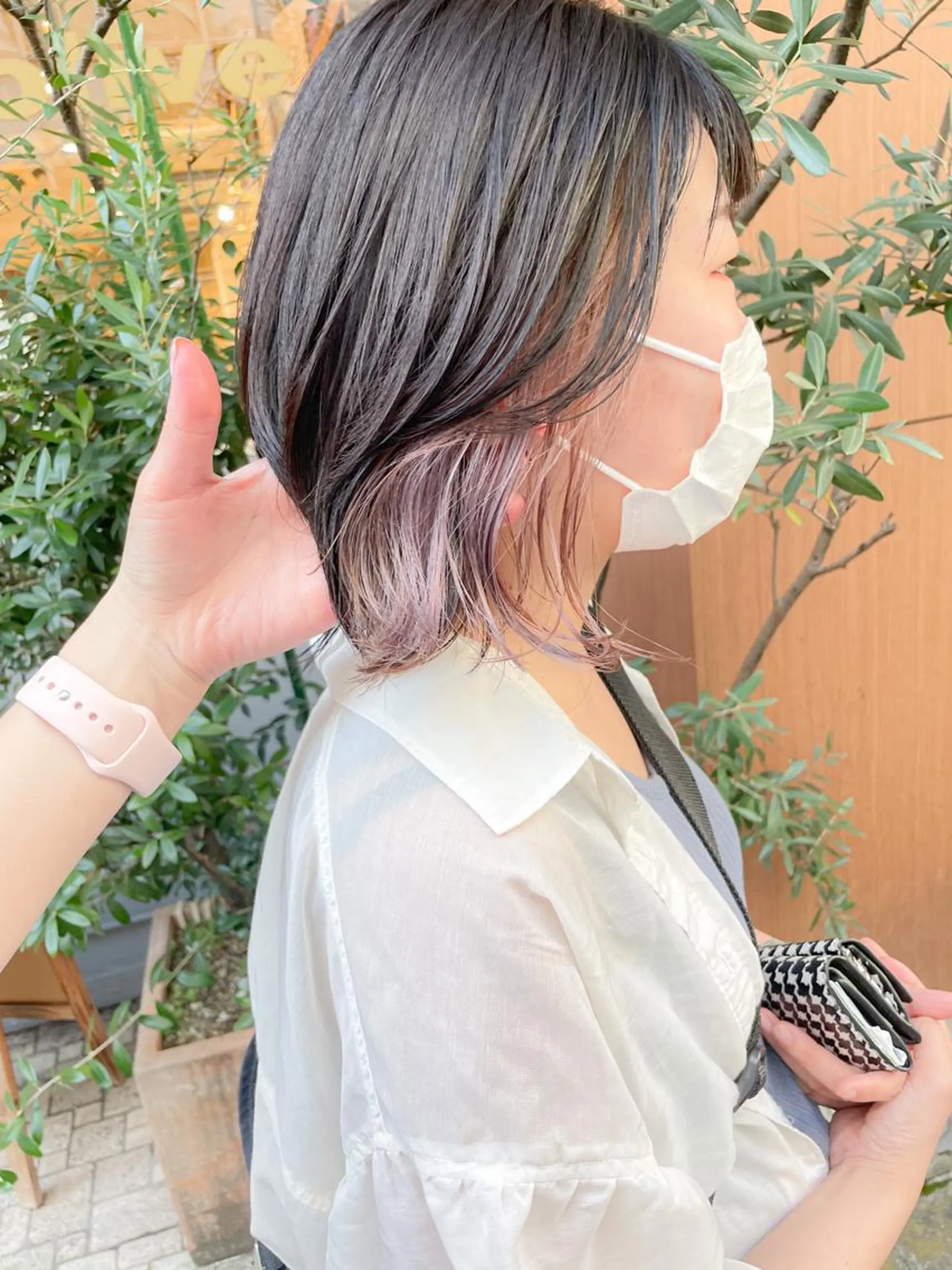 ミディアム カラー ボブレイヤー インナーカラー パープルカラー シルバー ボブ ヘアカラー ✨カラー支持No.1 🧸ワキ カナコ🧸のヘアスタイル
