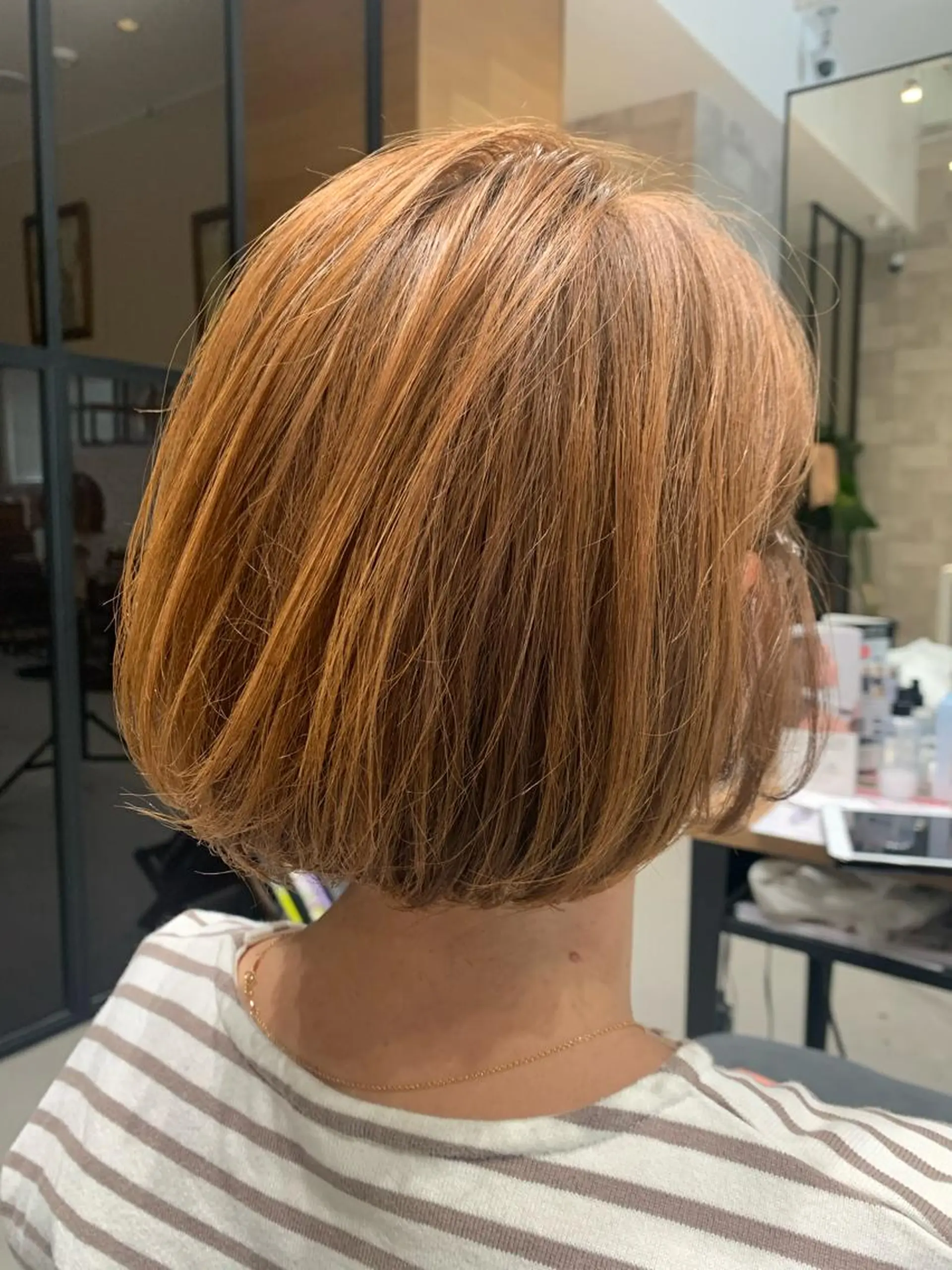 ショート 大木 華のヘアスタイル