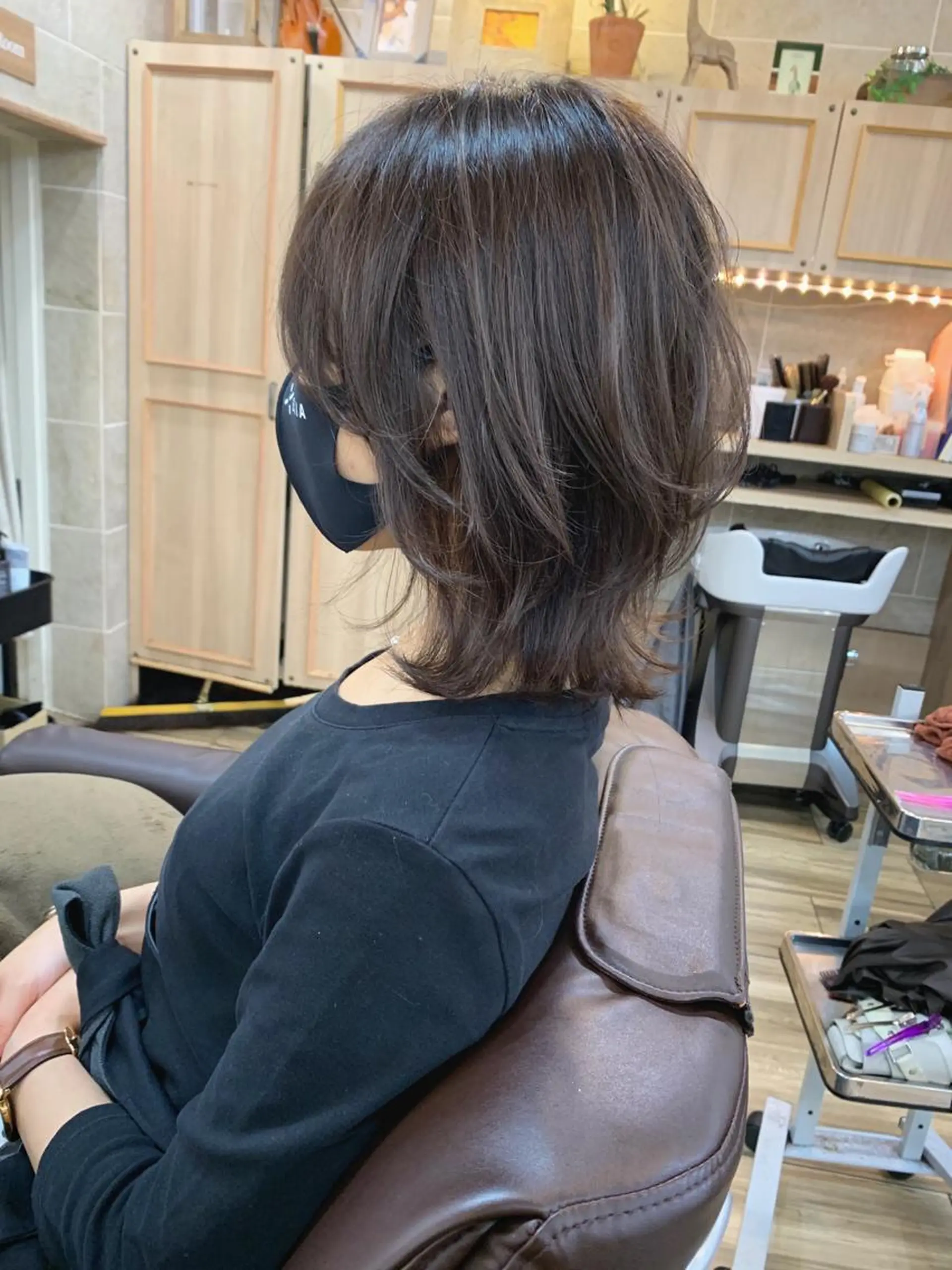 ミディアム ウルフカット カット ヘアカラー トリートメント 平尾 拓也のヘアスタイル