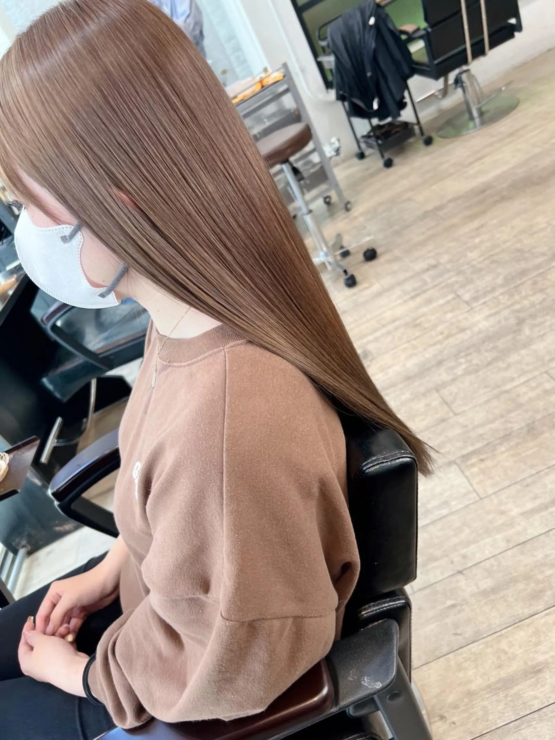 ミディアム ヘアカラー トリートメント 髪質改善美髪特化 ルイス奈良のヘアスタイル