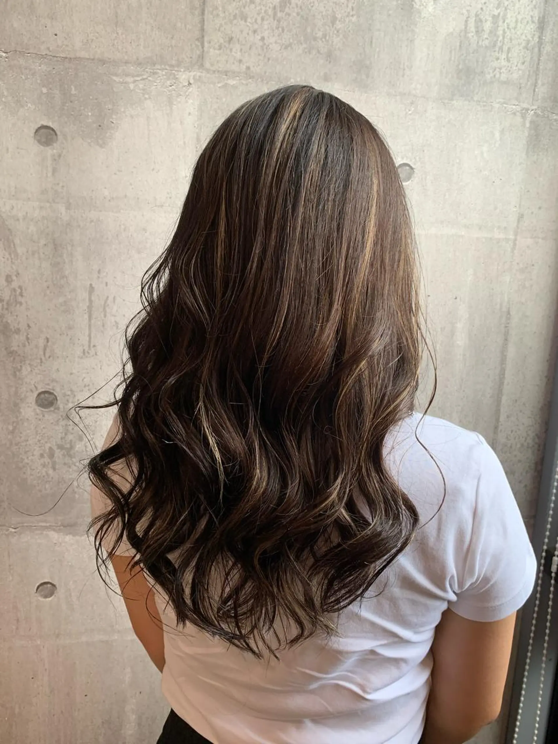 ロング カット ヘアカラー レイヤーカット TAIKIのヘアスタイル
