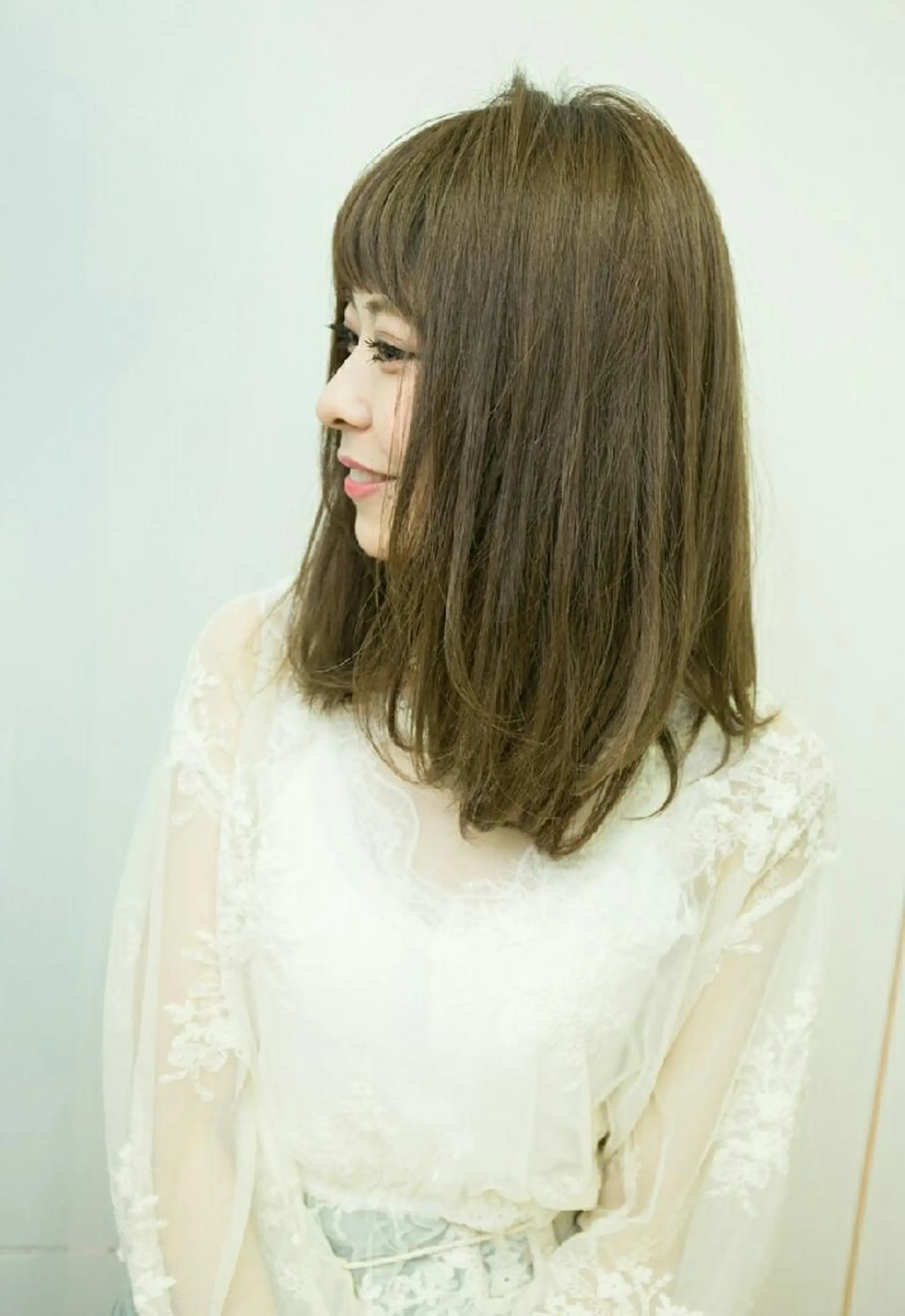 ミディアム 田辺 侑未のヘアスタイル