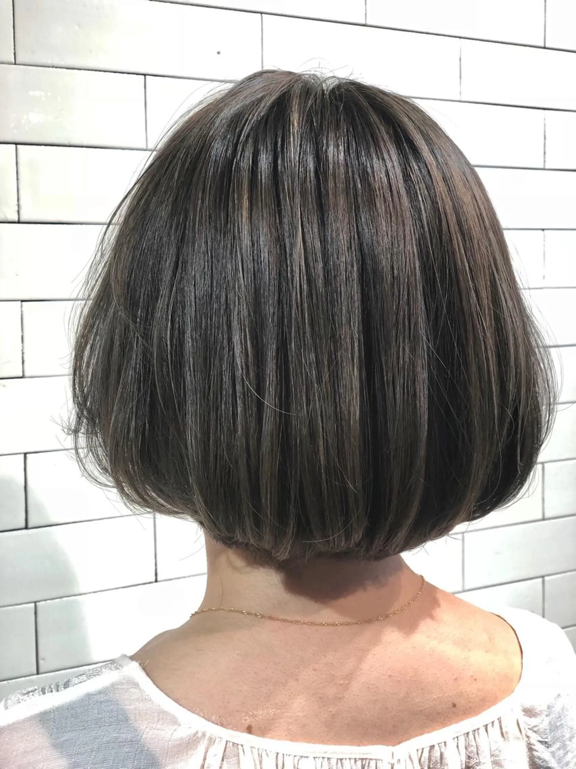 ショート カラー 🤍髪質改善➕透明感 カラー🤍川上葵のヘアスタイル