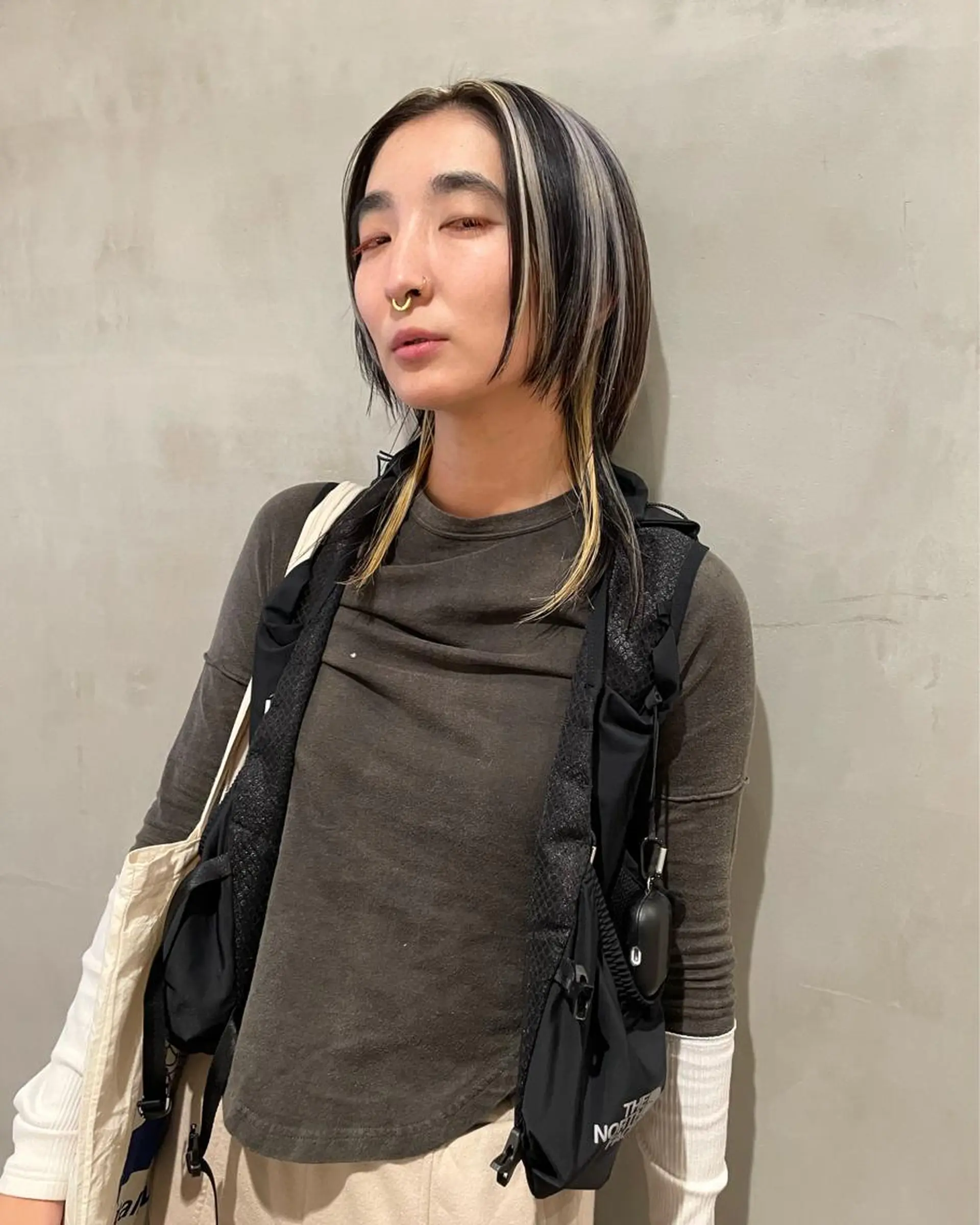 ミディアム カラー ヘアカラー トリートメント 優 作のヘアスタイル