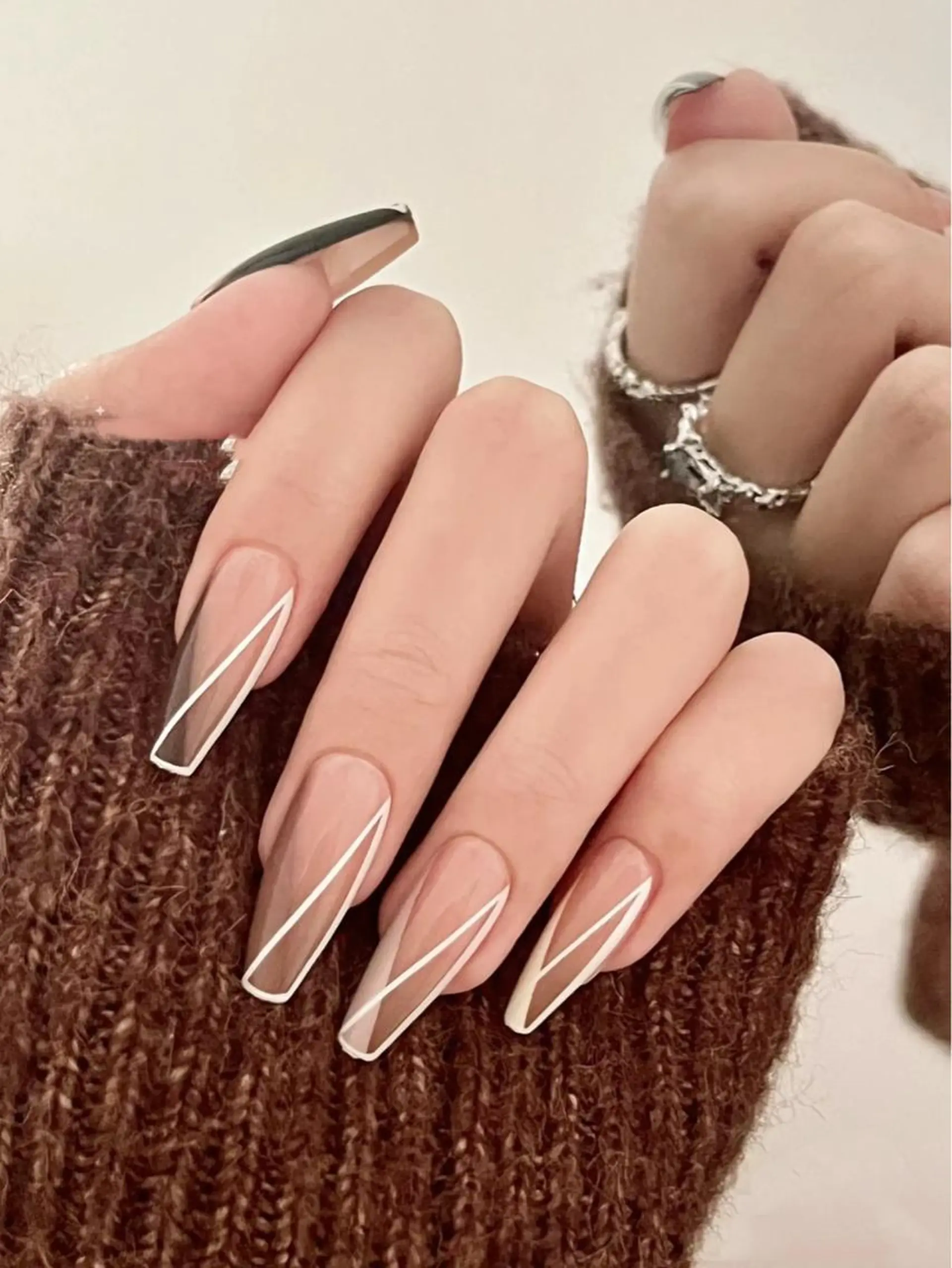 ネイル ハンドネイル The Oneのネイルデザイン