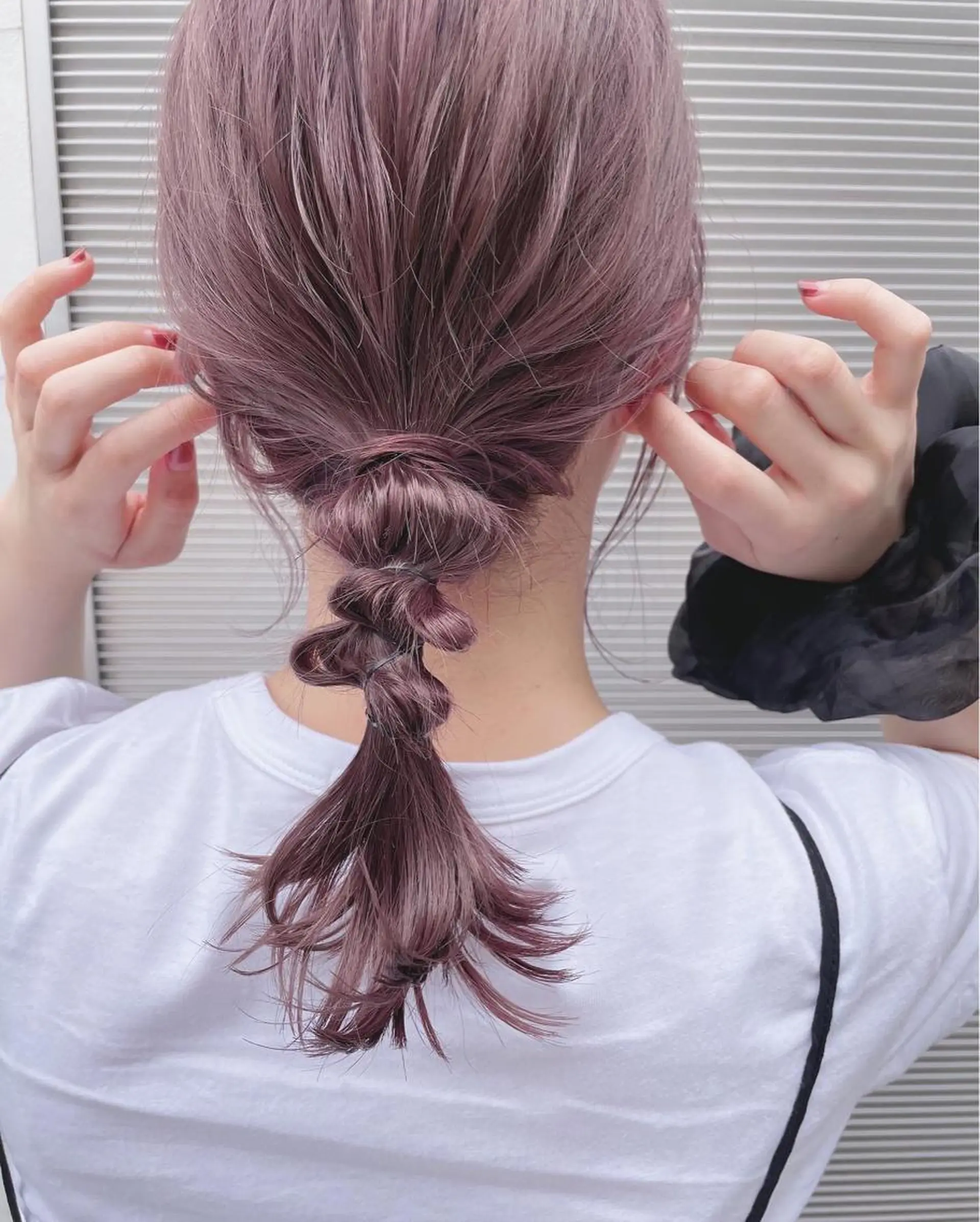 セミロング カラー mimiiy梅田 中崎町ハイトーンのヘアスタイル