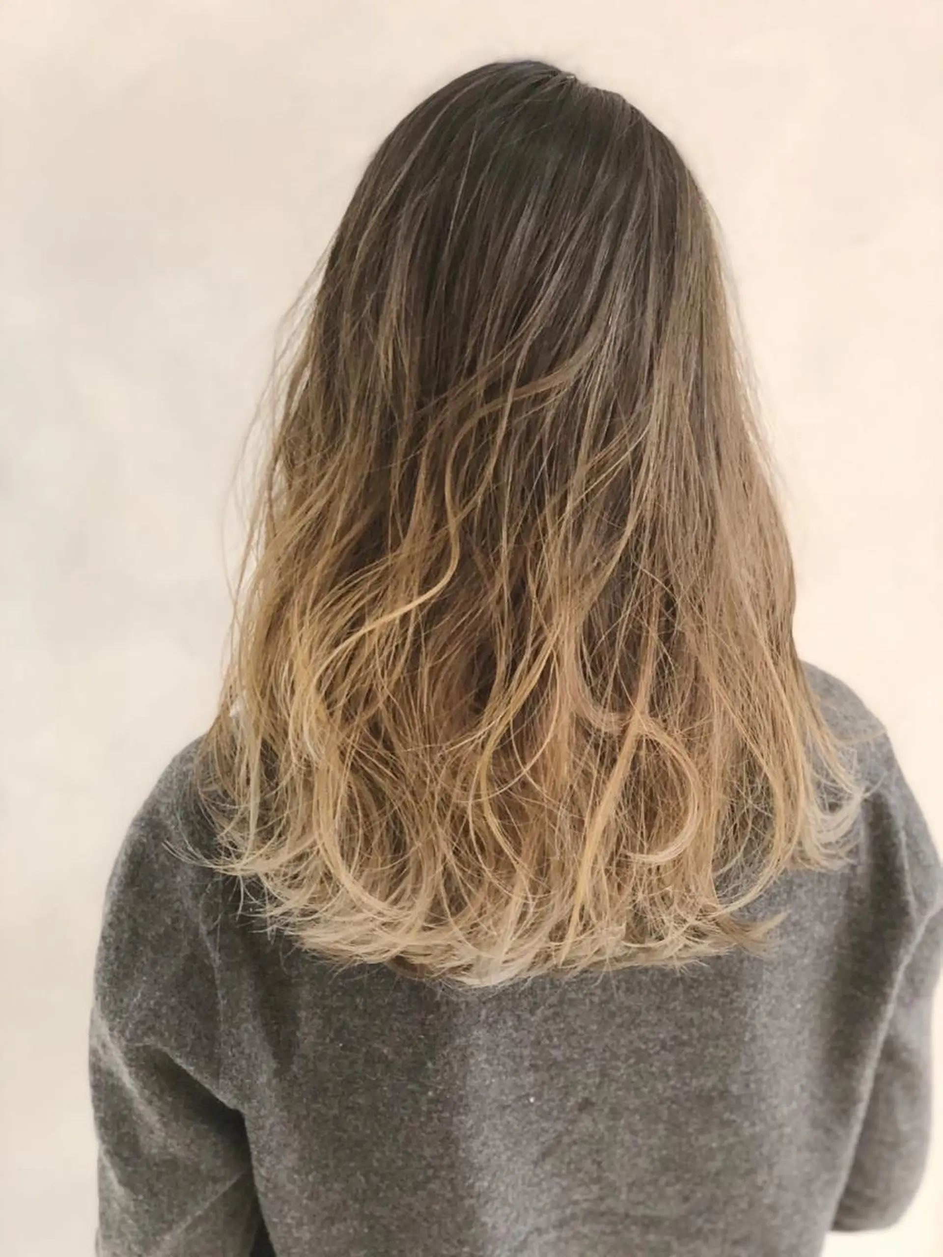 セミロング EIGHT 船橋のヘアスタイル