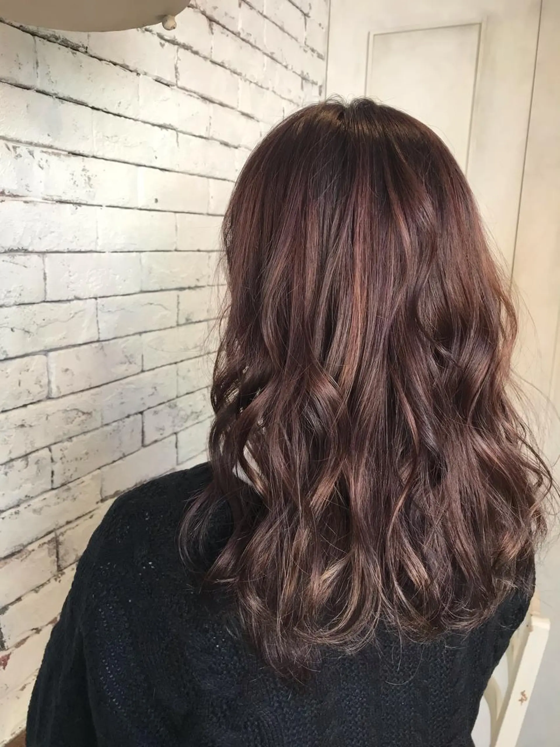 ロング カラー アッシュ ハイライトカラー ピンクカラー ピンクアッシュ 3Dハイライト 髪質改善☀️ miho☀️のヘアスタイル