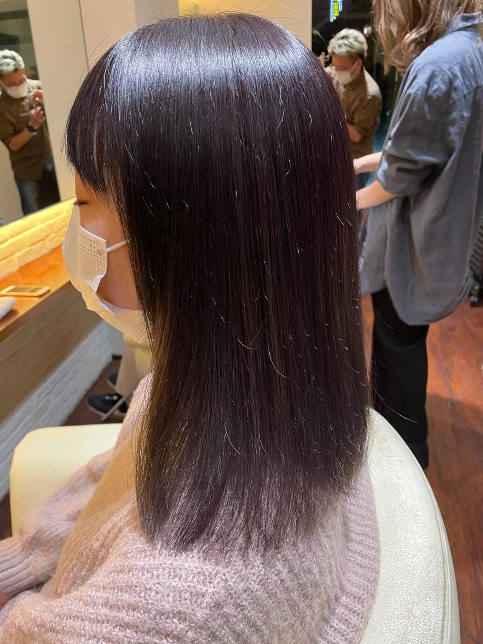セミロング カラー 透明感カラー バイオレットカラー CoCooN 店長 さのえみのヘアスタイル