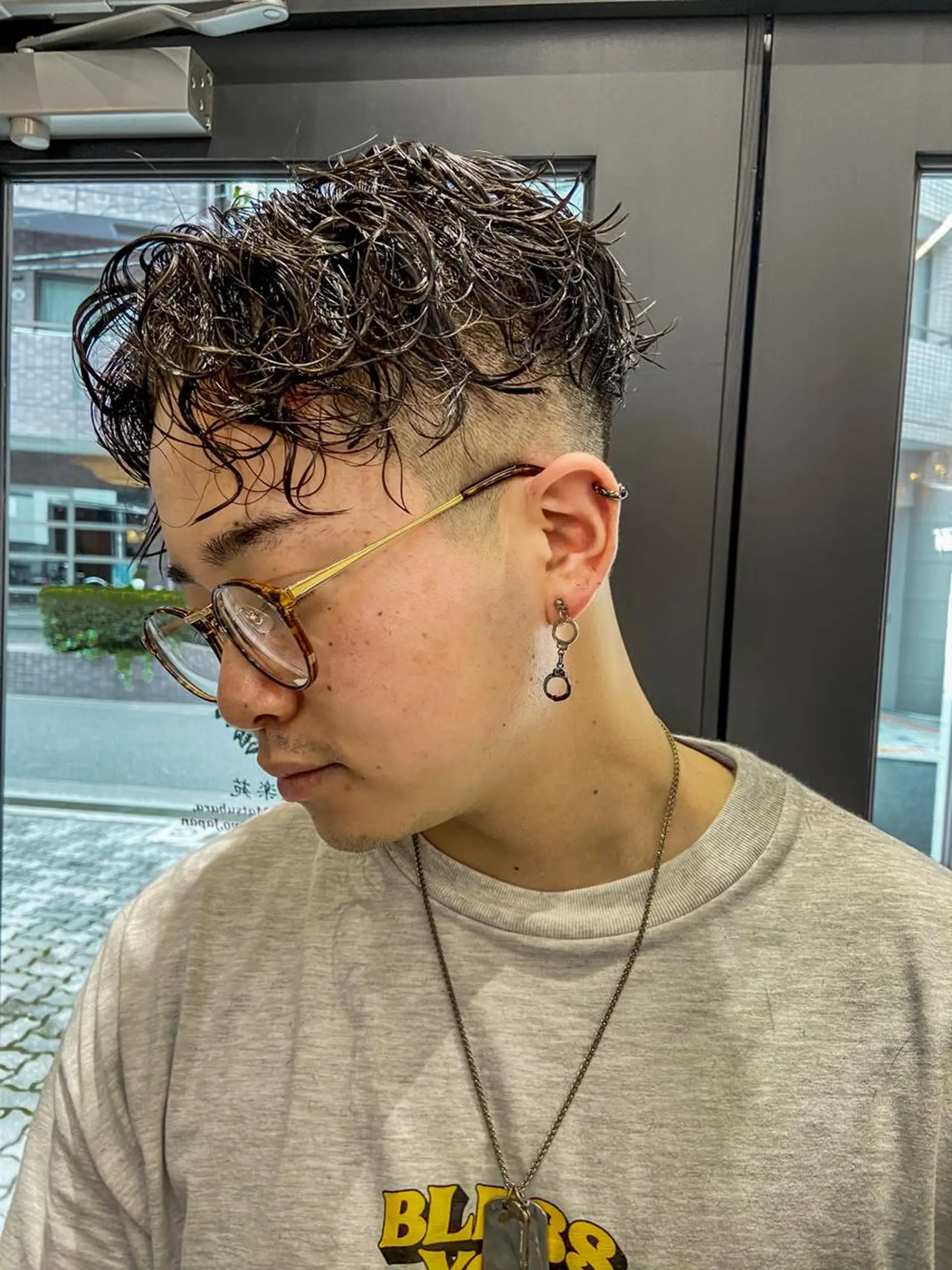 ミディアム パーマ メンズ カット パーマ FM【エフエム】HAVANA所属・💈圧倒的メンズ特化 明大前美容師💈のヘアスタイル