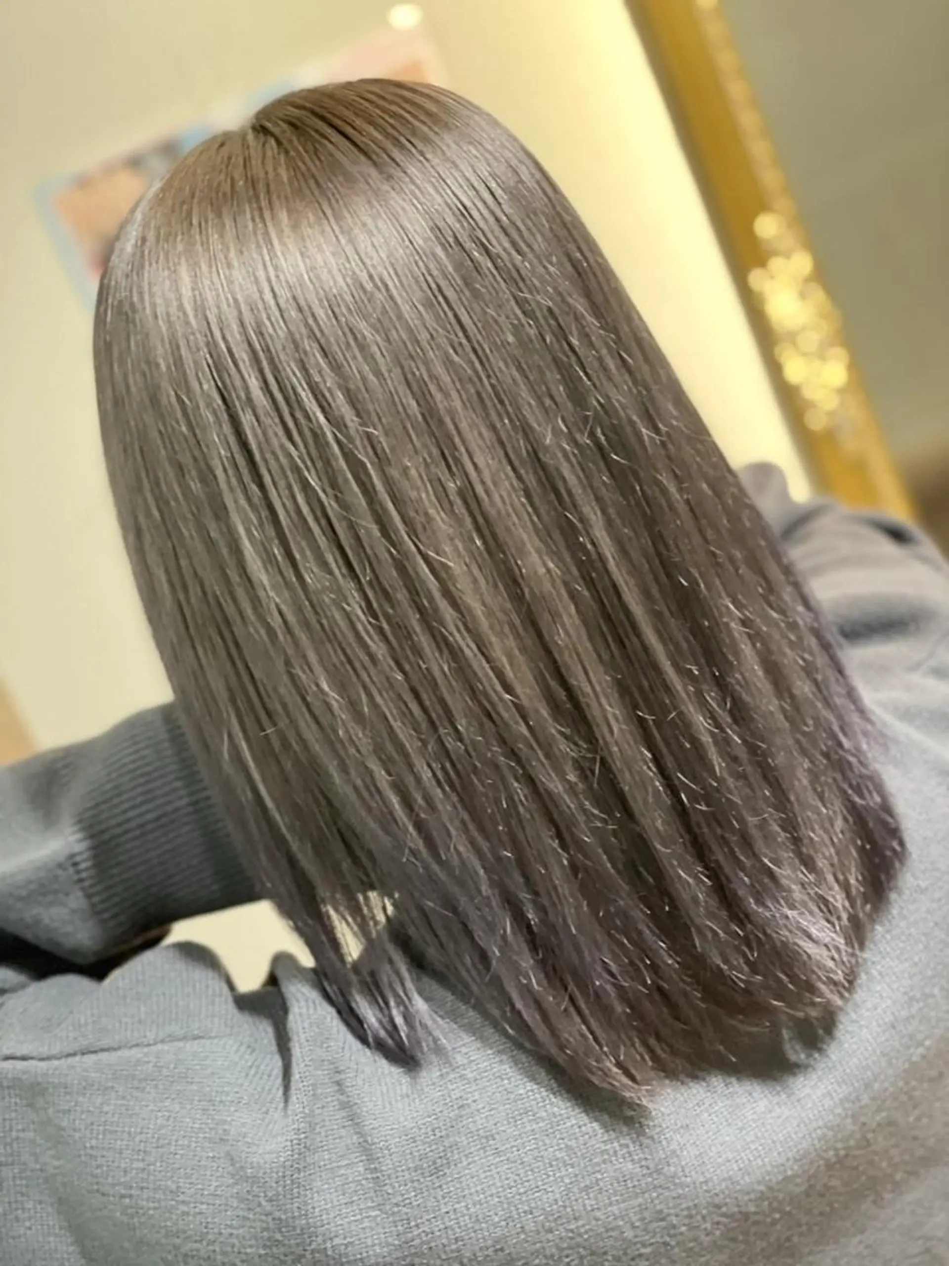 ミディアム カラー ベージュカラー ブリーチ ホワイトベージュ ヘアカラー トリートメント FOR HAIRのヘアスタイル