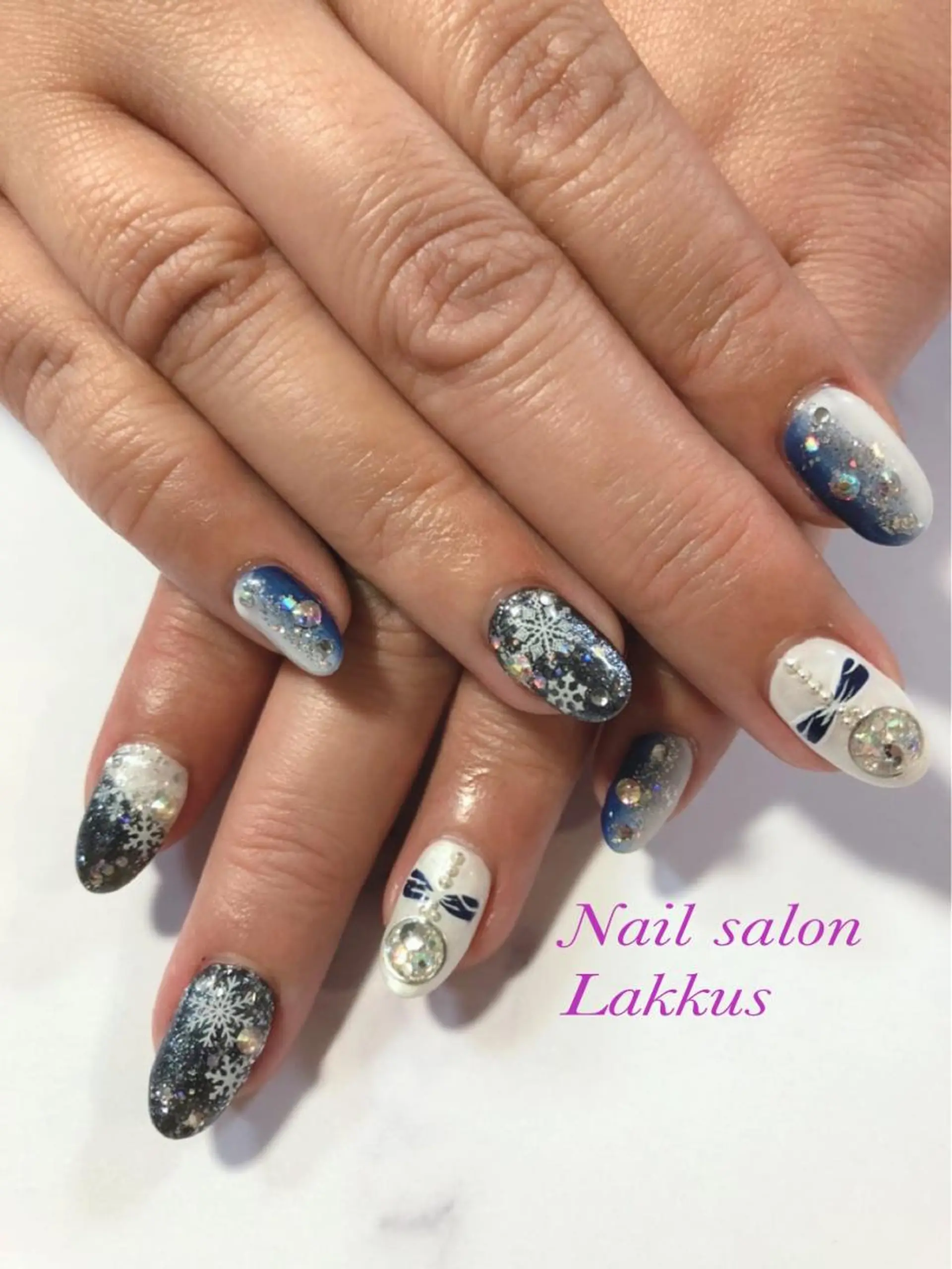 ネイル Lakkus T－CHIのネイルデザイン