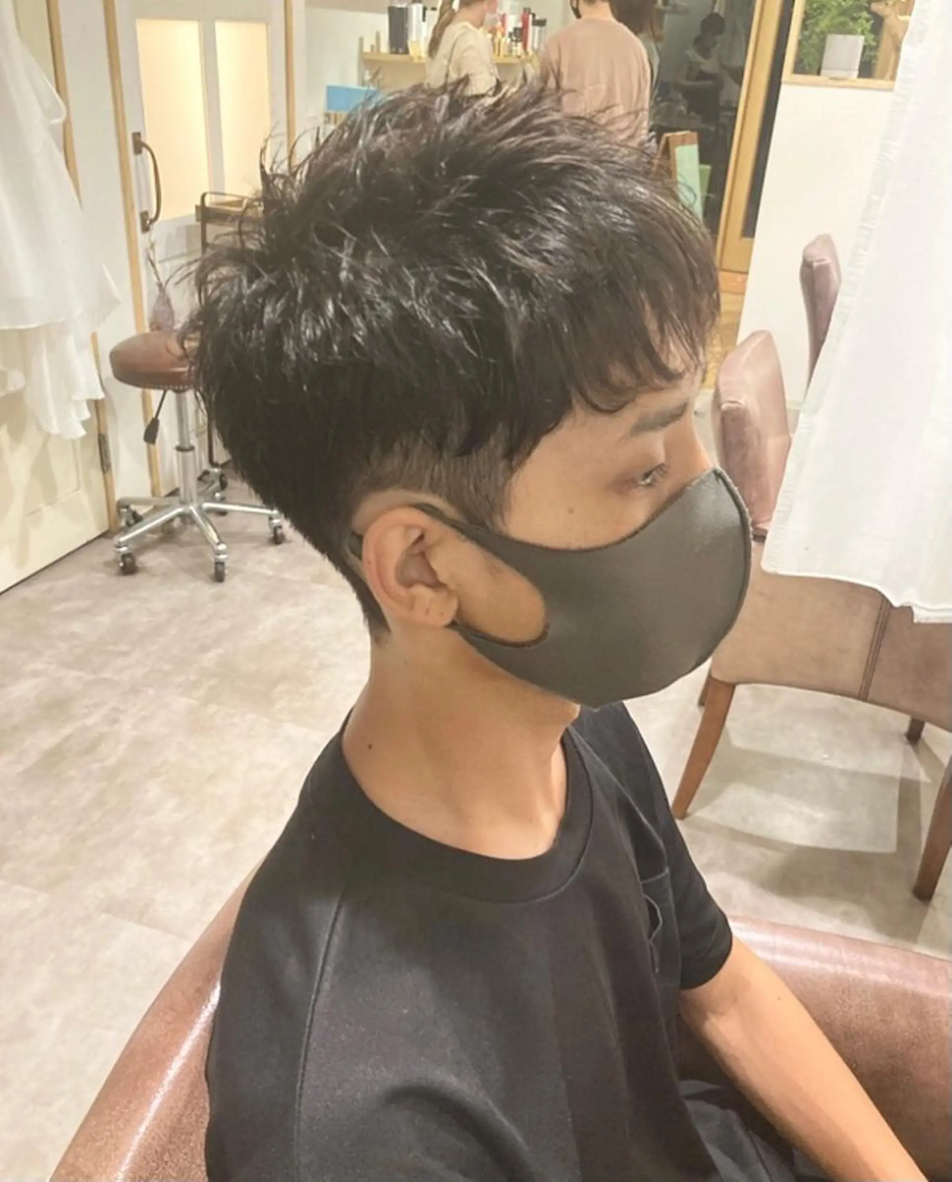 ショート カラー パーマ ヘアアレンジ メンズ キッズ ネイル マツエク・マツパ アイブロウ カット merc. 🩵妹尾杏菜のヘアスタイル