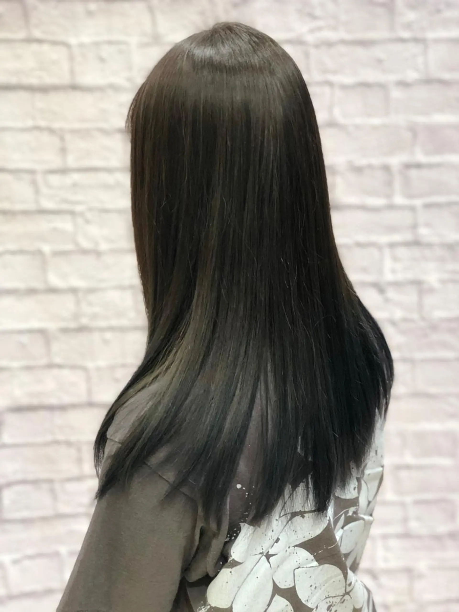 ロング カラー インナーカラー フジサキ ハヤトのヘアスタイル
