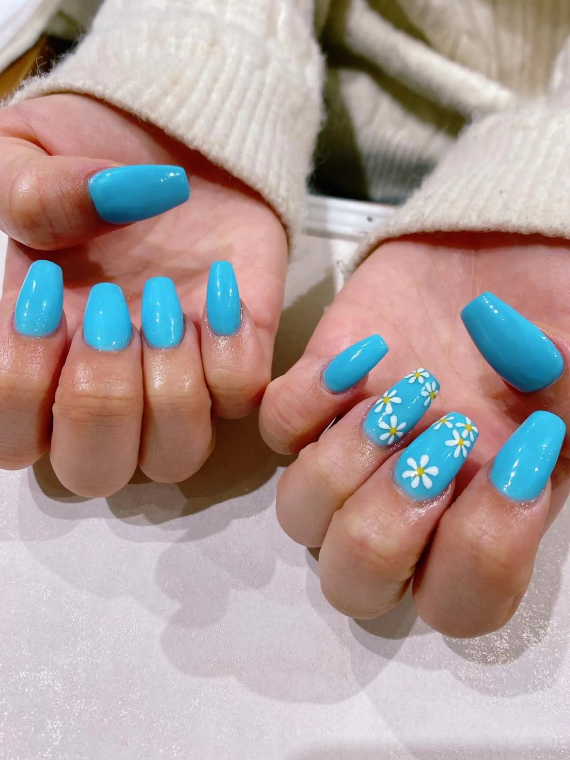 セミロング ハンドネイル Nail R💫 naoのネイルデザイン