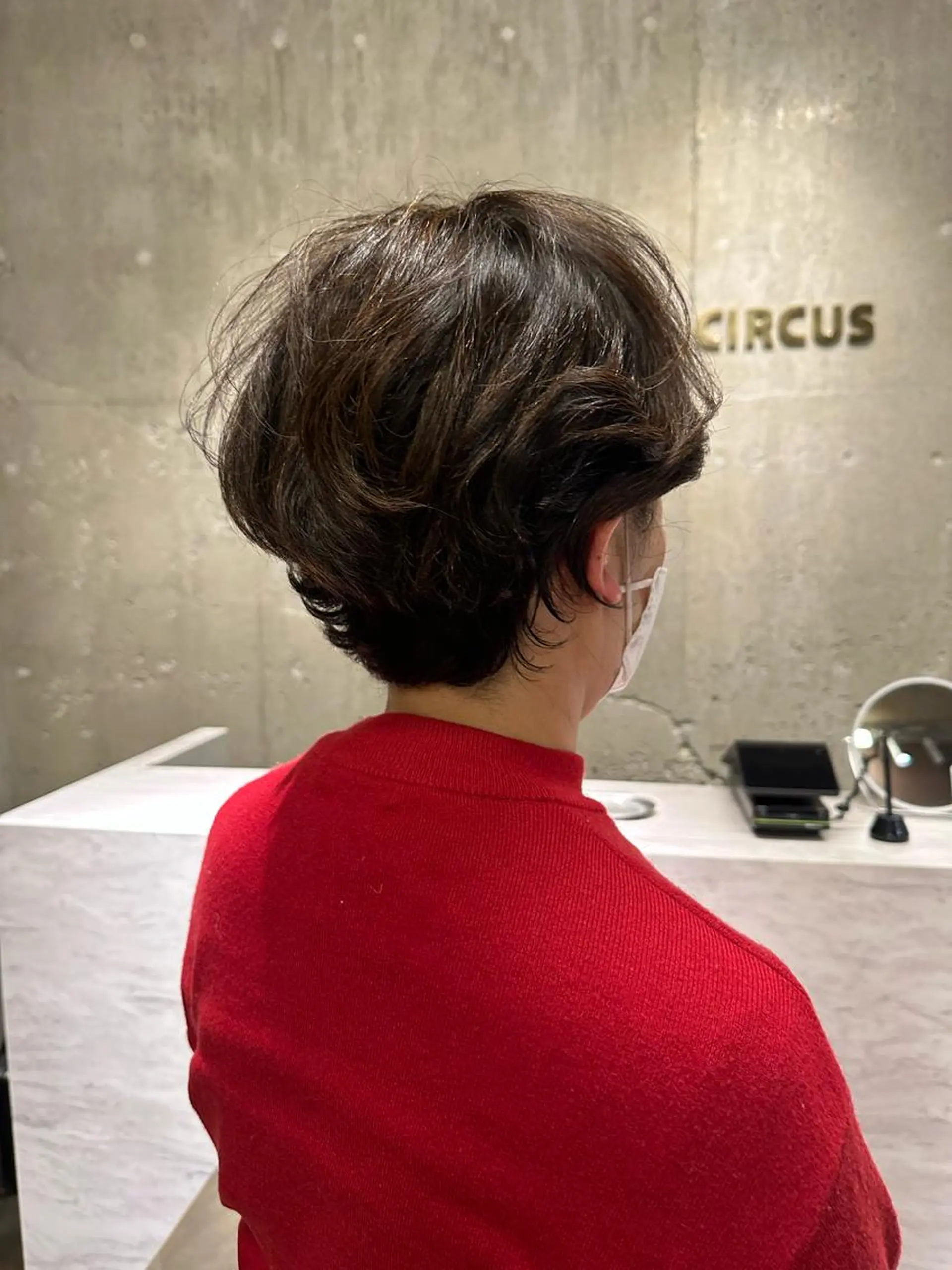 ショート ROBBY表参道所属・木村【ショート/ 耳だしショート】のヘアスタイル