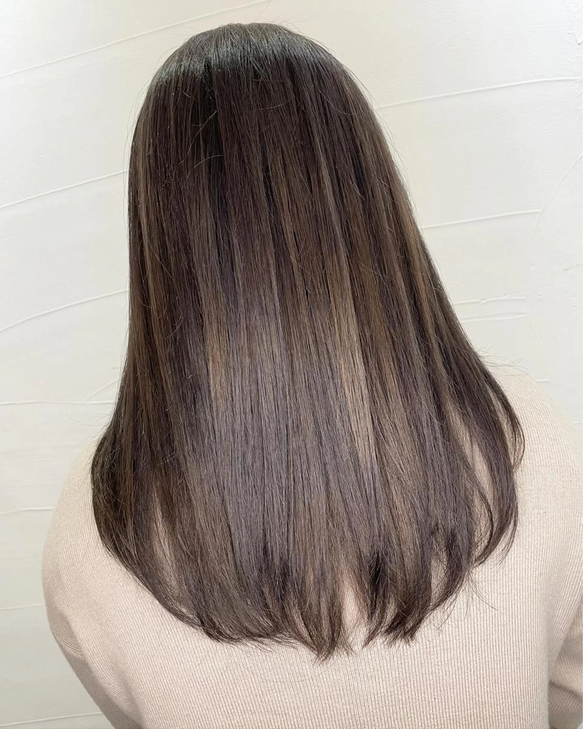 ミディアム カラー ヘアカラー バレイヤージュカラー 特化美容師✨星皓太のヘアスタイル