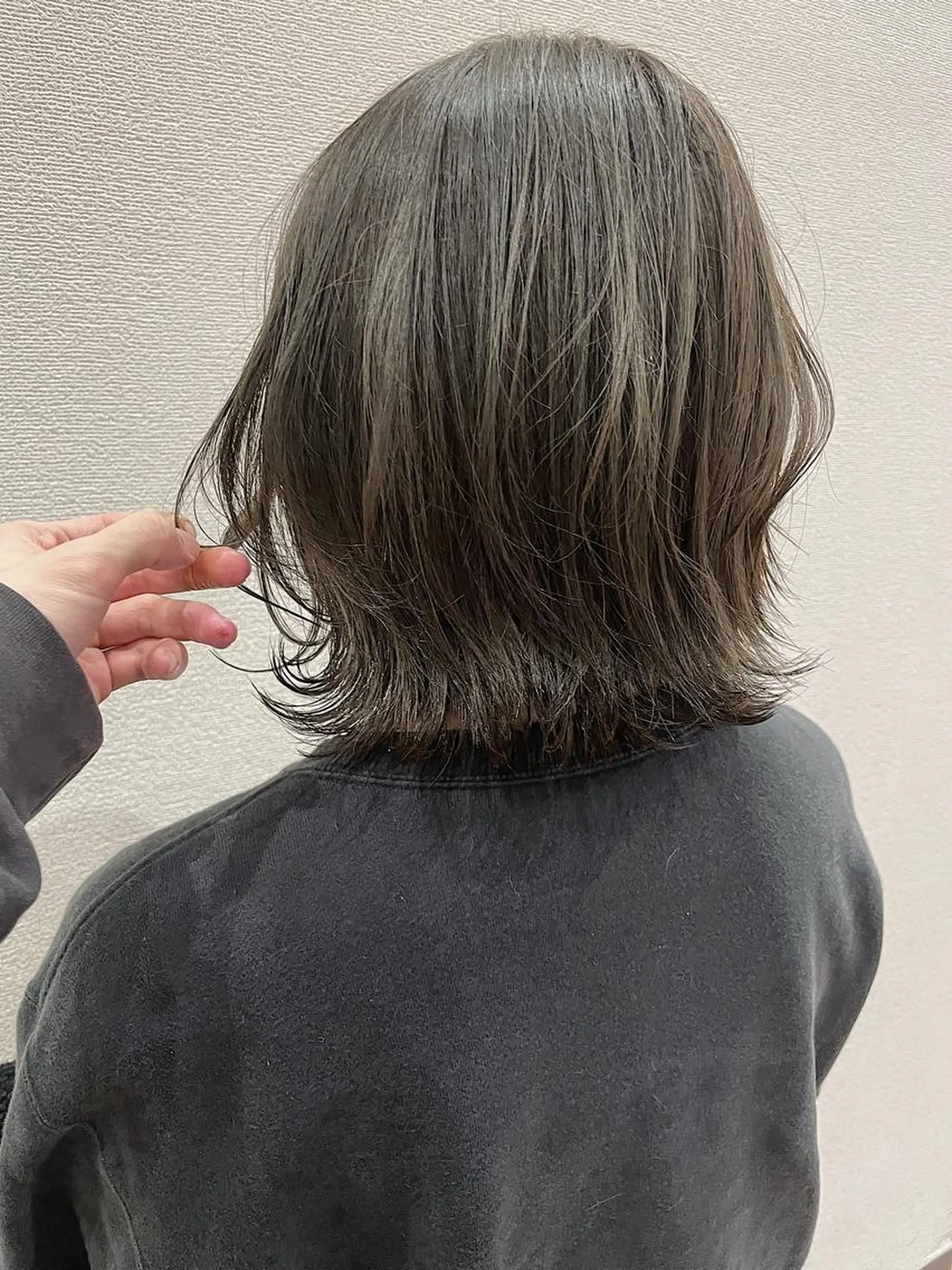 ショート レイヤーカット i.+ODORI所属・小野寺空也✂️ 似合わせショートのヘアスタイル