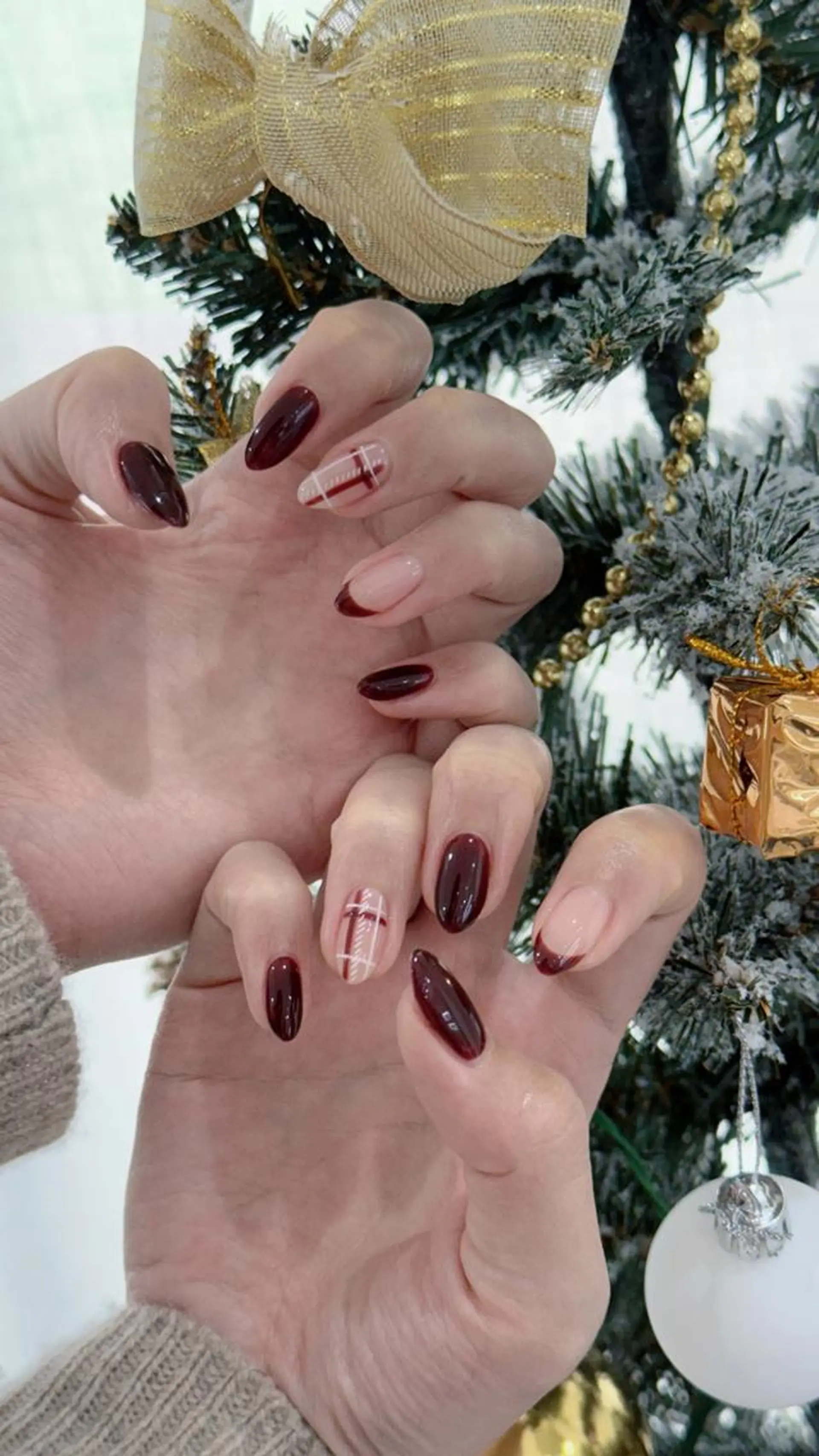 ネイル アートネイル オーロラネイル ブルー チークネイル フットネイル Nails 168 ネイルズイロハのネイルデザイン