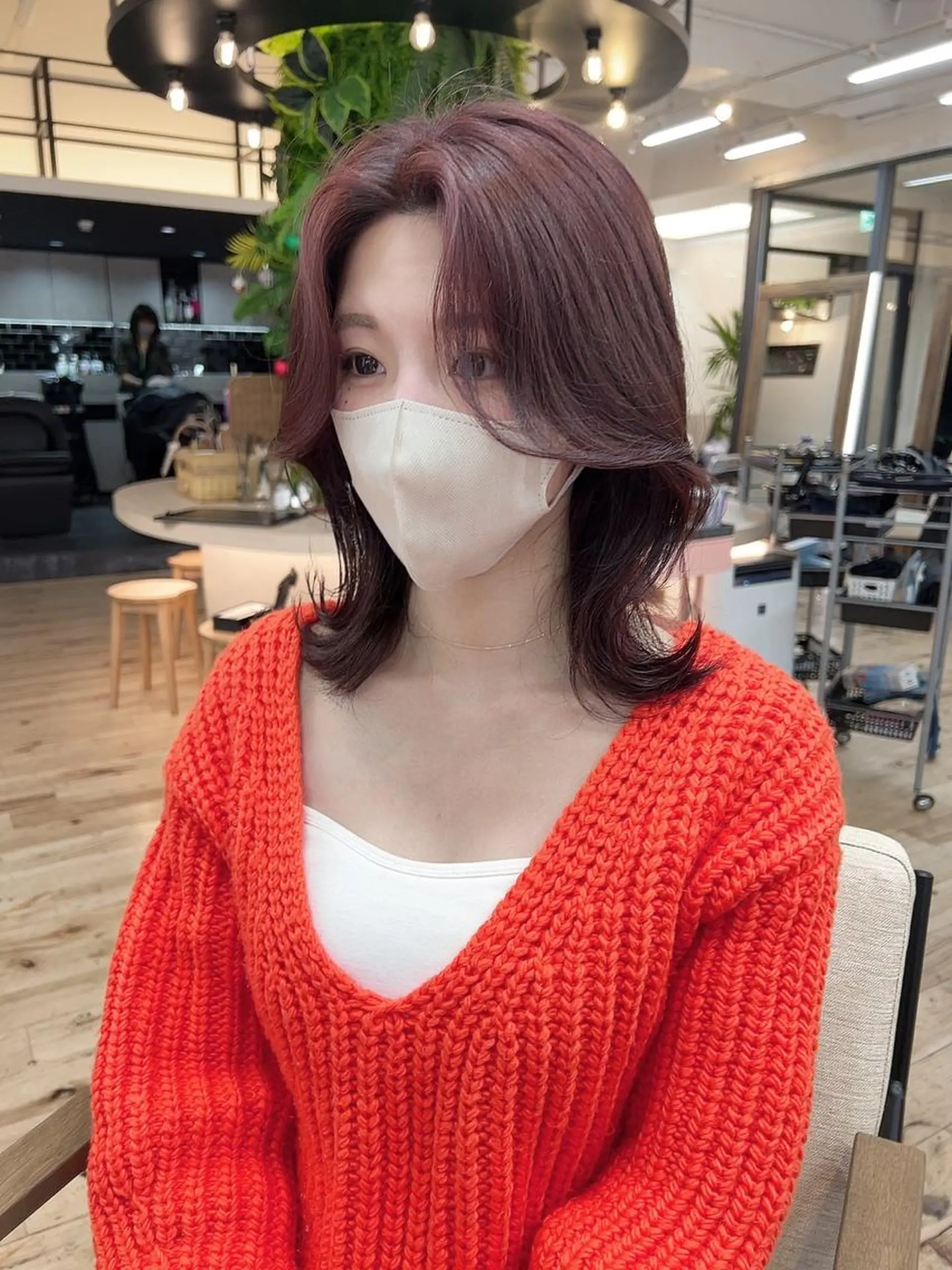 ミディアム 顔まわりレイヤー 顔周りカット レイヤーカット カット ヘアカラー 🩶韓国/似合わせ/ さわ🩶のヘアスタイル