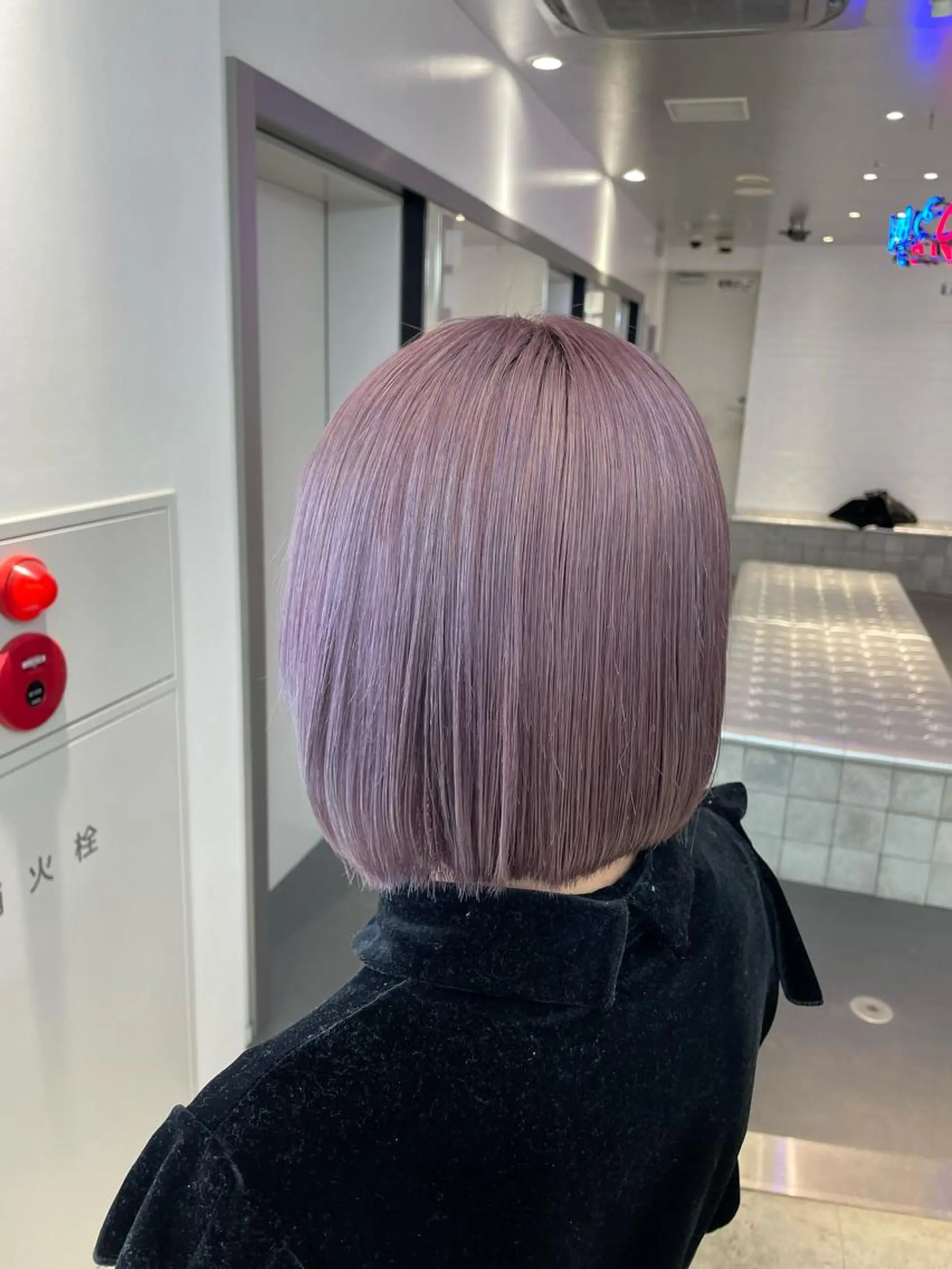 ショート カラー ヘアアレンジ ブリーチ ハイトーンカラー ピンクカラー ピンクパープル パープルカラー ﾚｲﾔｰ/ﾊｲﾄｰﾝ ೀユイ🌙のヘアスタイル
