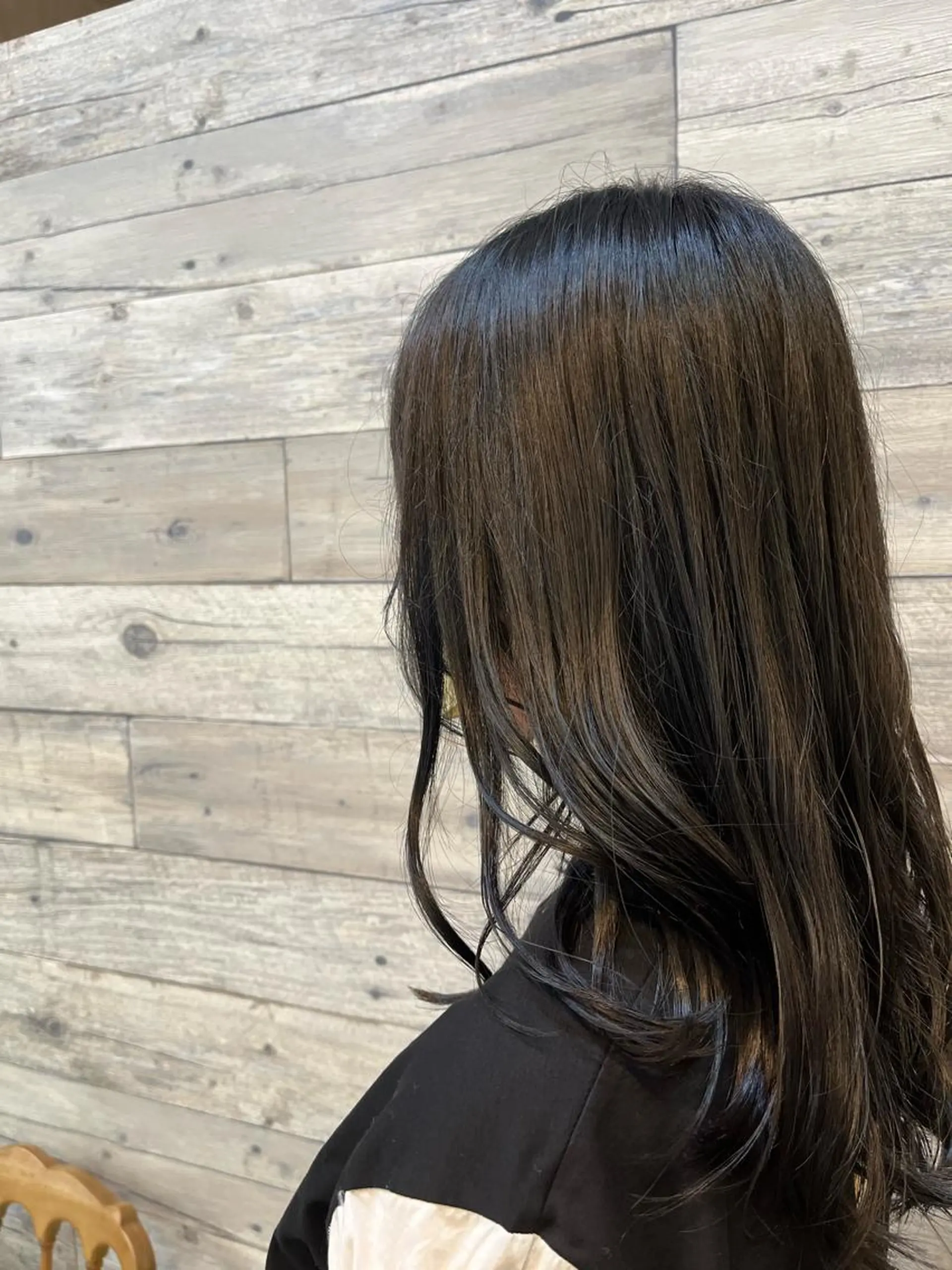 ロング ent所属・安本 瑠愛のヘアスタイル