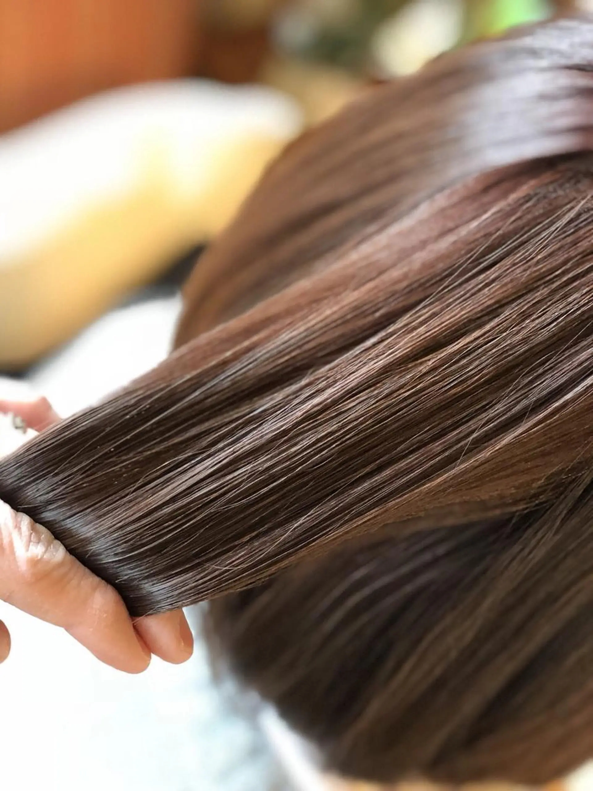 ミディアム カット chill out 南塚口本店のヘアスタイル