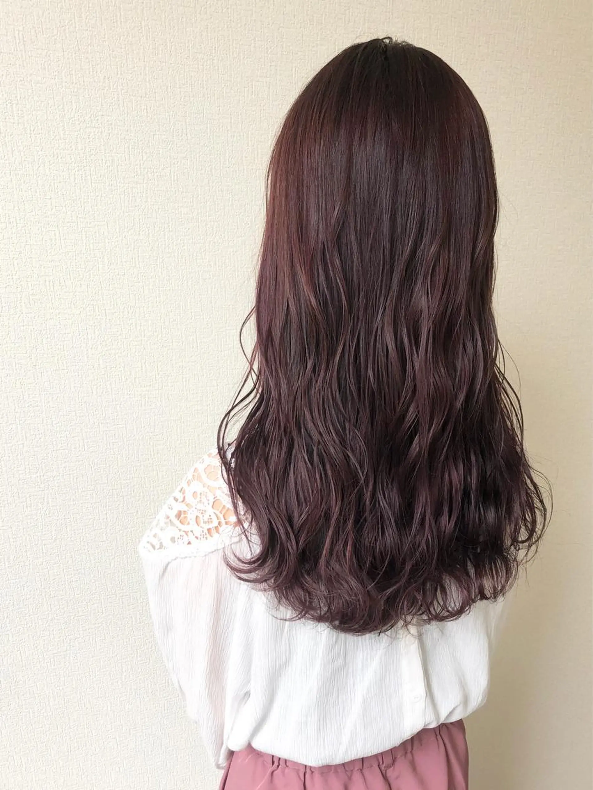 ロング カラー ヘアカラー Hanna by W_SALONのヘアスタイル