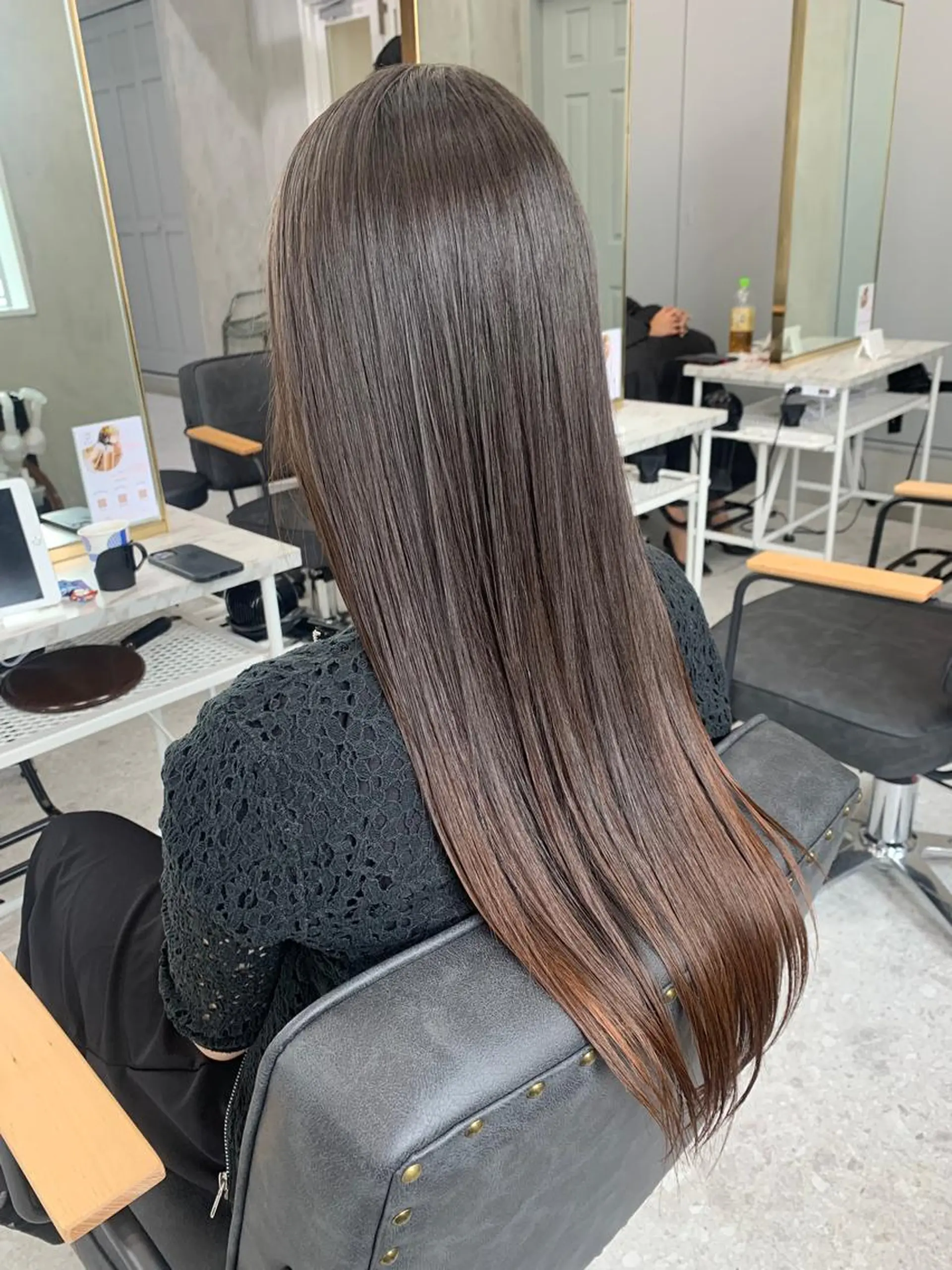 ロング カラー アディクシーカラー アクアカラー ベージュカラー ブリーチ 透明感カラー カット ヘアカラー トリートメント ⚜️艶髪お任せ⚜️ ⚜️米澤⚜️のヘアスタイル