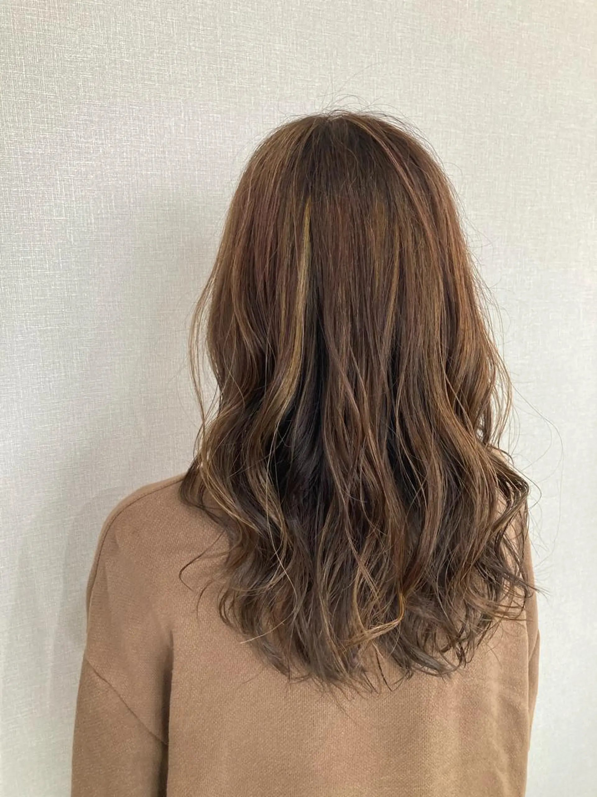 セミロング カット ヘアカラー hair salon rita 野々市所属・中野 幹也のヘアスタイル