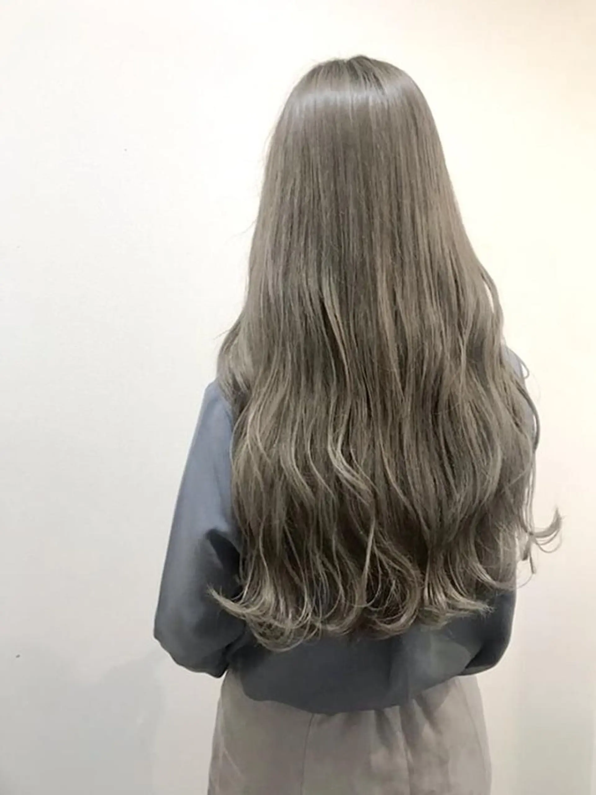 ミディアム カラー 兒玉 一成のヘアスタイル