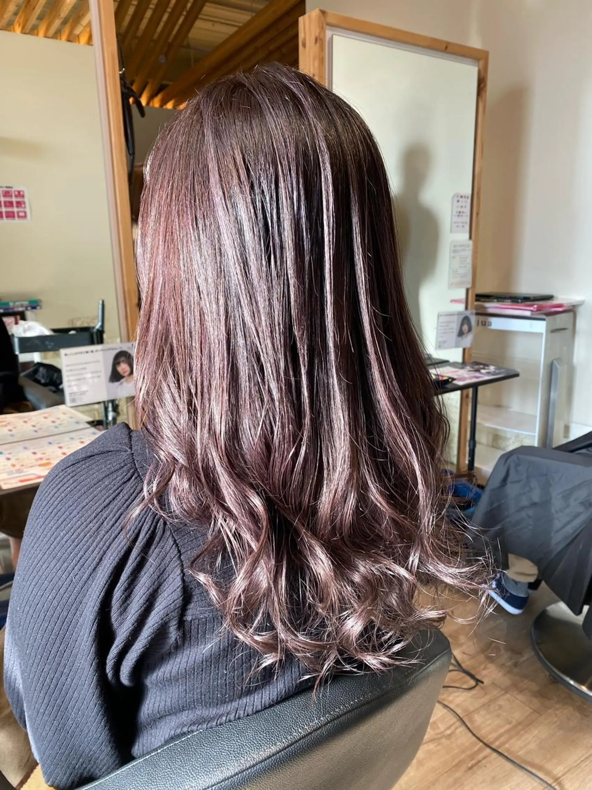 ロング カラー 関口 友行のヘアスタイル