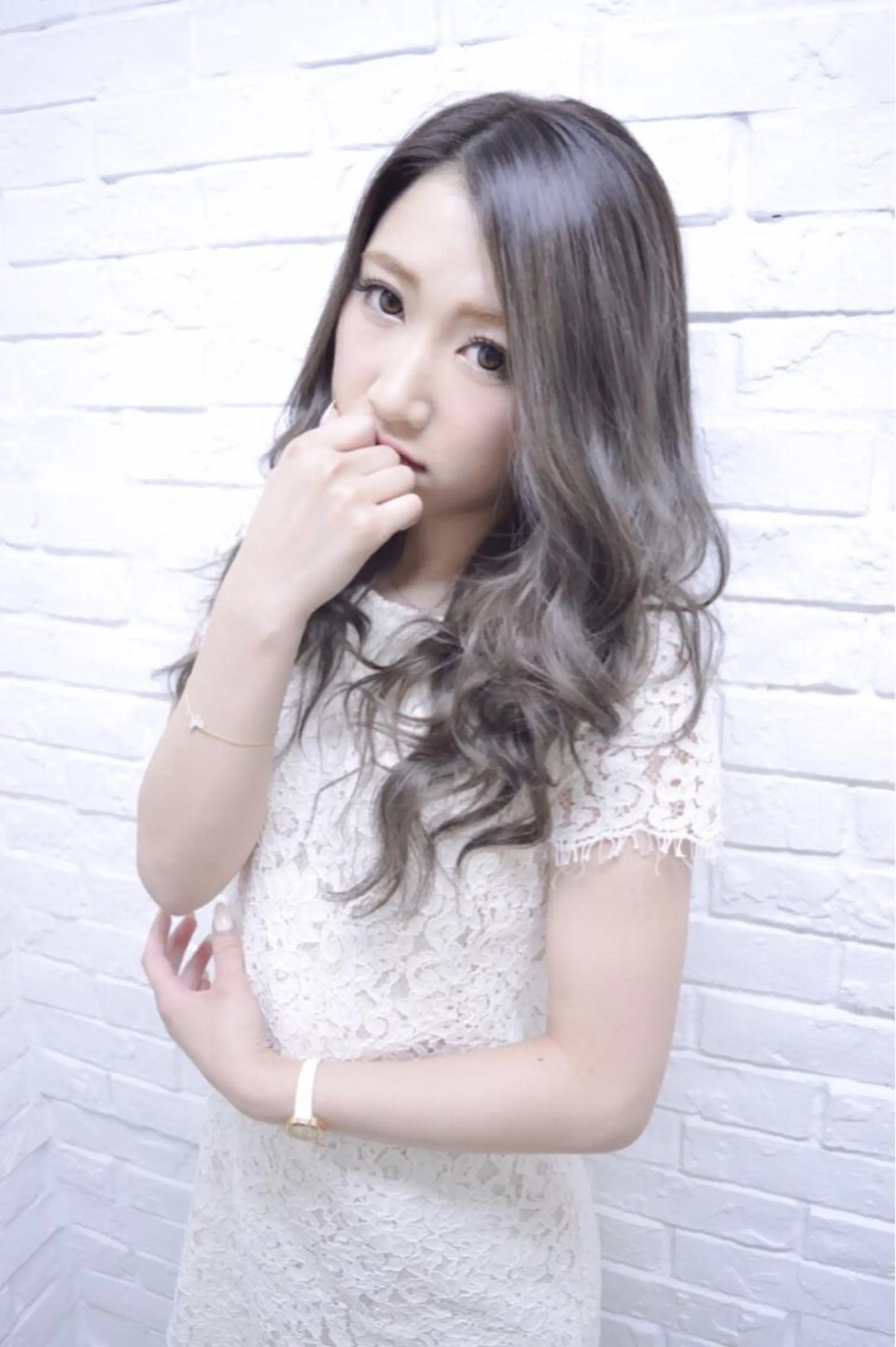 セミロング ロング カラー アッシュ グラデーションカラー エクステリピート率 No.1 菊池　悠介のヘアスタイル