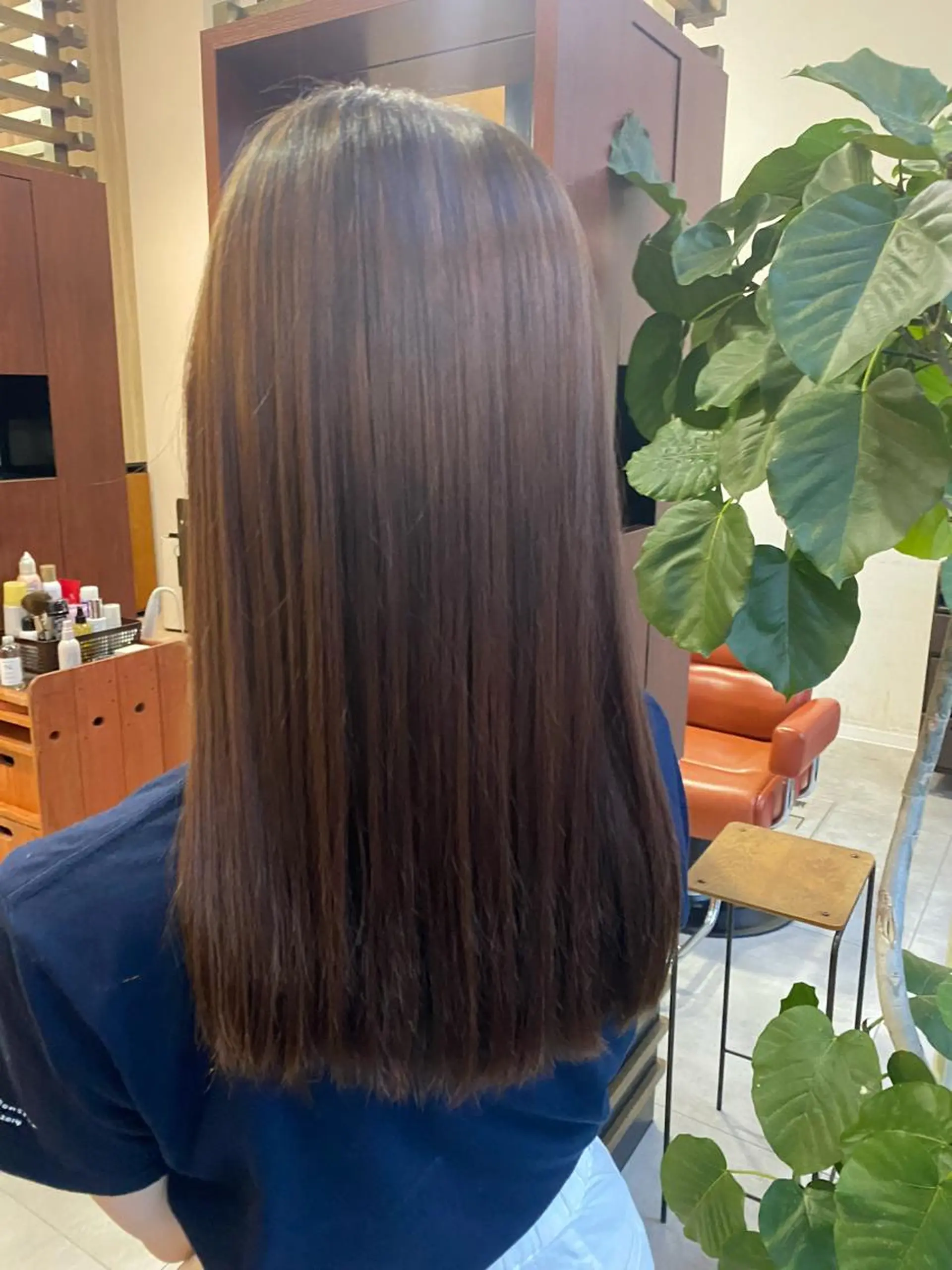 ロング くせ毛 縮毛矯正 ⭐️カラー特化⭐️ 安達佑紀のヘアスタイル