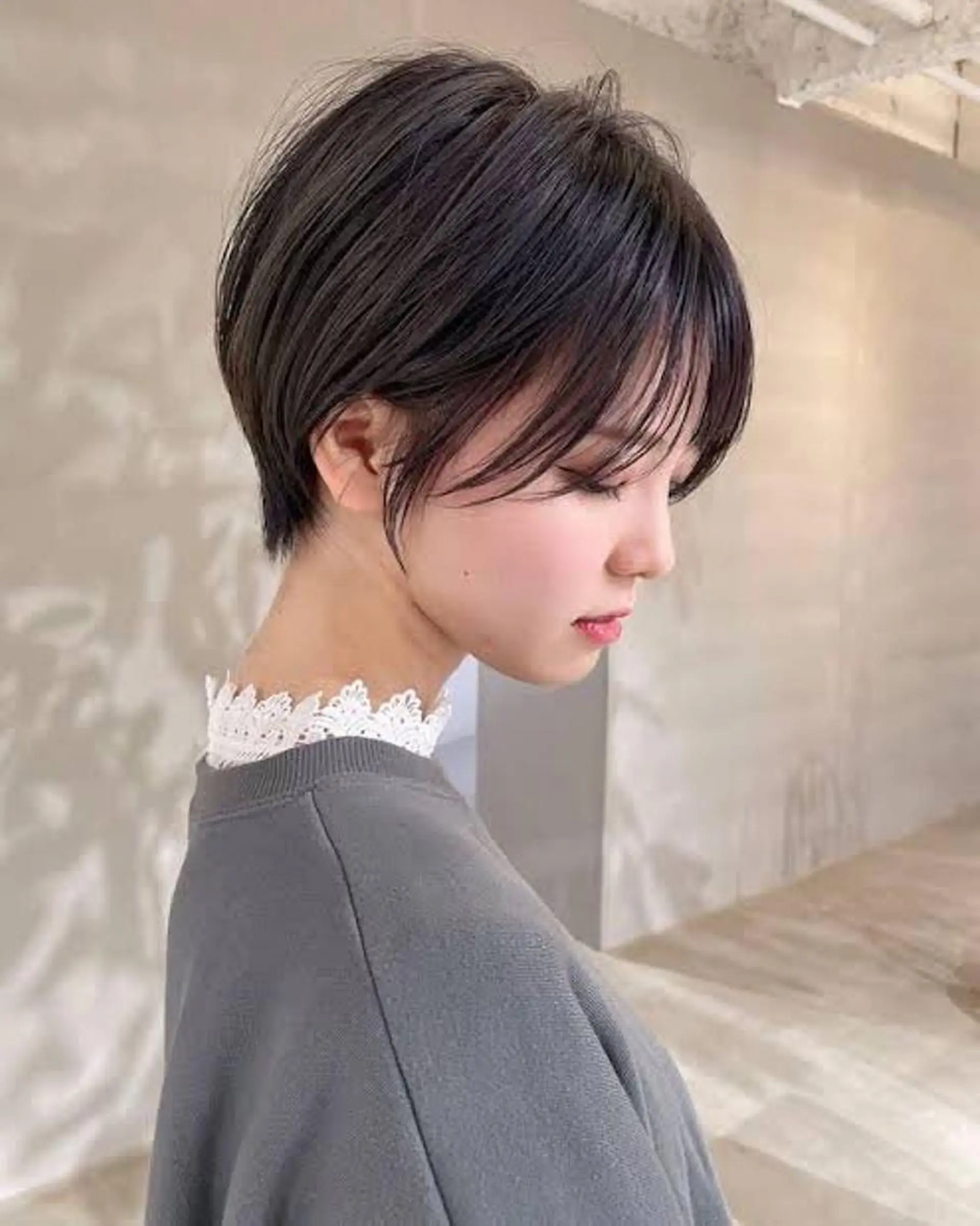 ショート 新宿／透明感カラー／ 阿久津凜のヘアスタイル